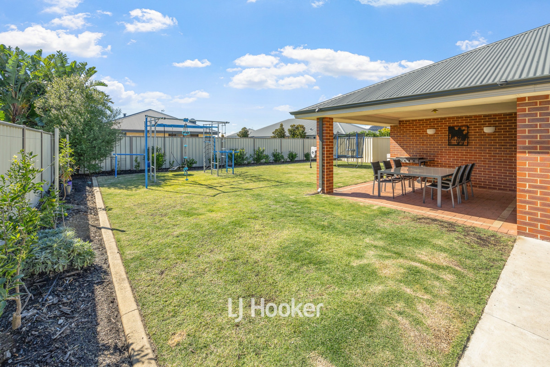 13 Pluto Drive, AUSTRALIND