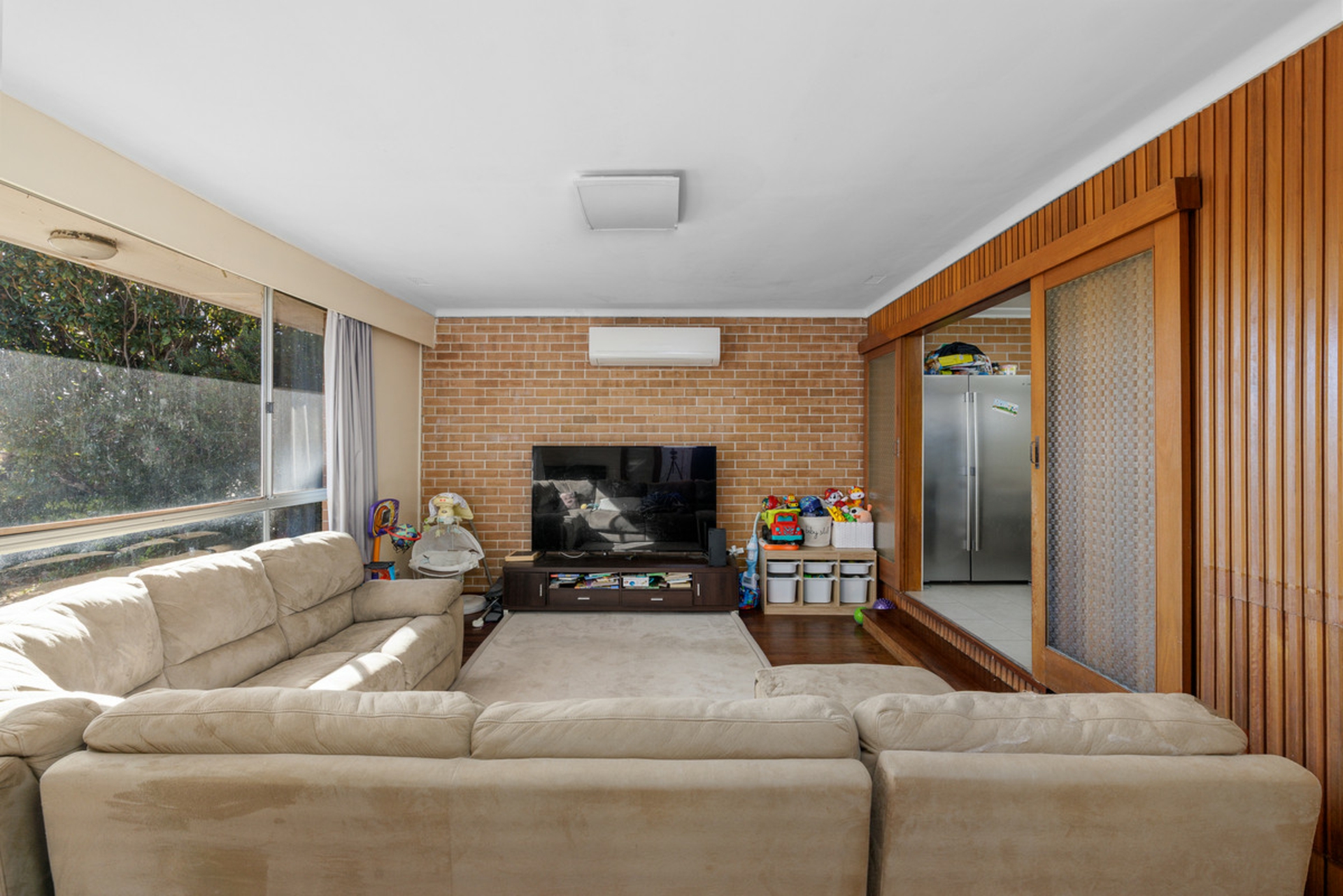 9 Tilley Crescent, EAST BUNBURY