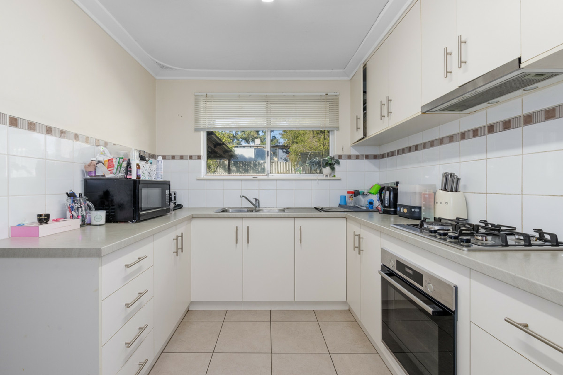 9 Tilley Crescent, EAST BUNBURY