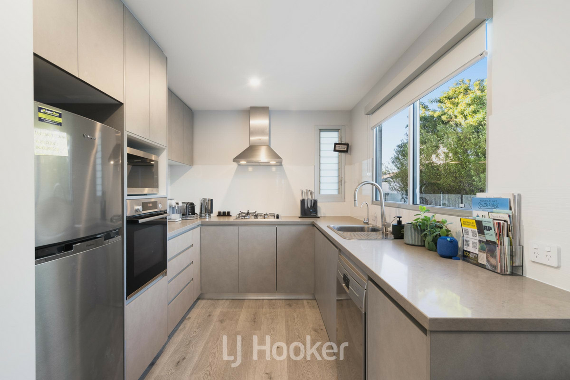 624 Geographe Bay Road, BROADWATER