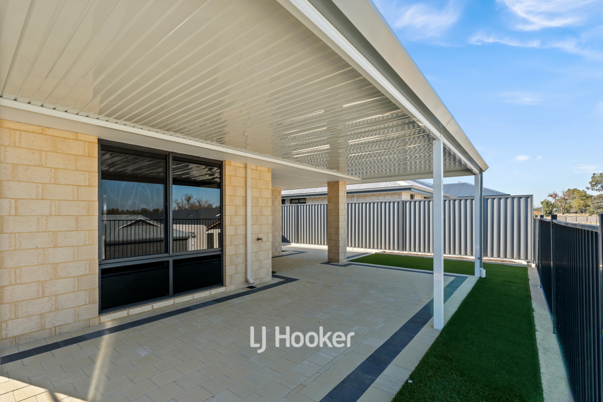 90 Carnelian Avenue, AUSTRALIND