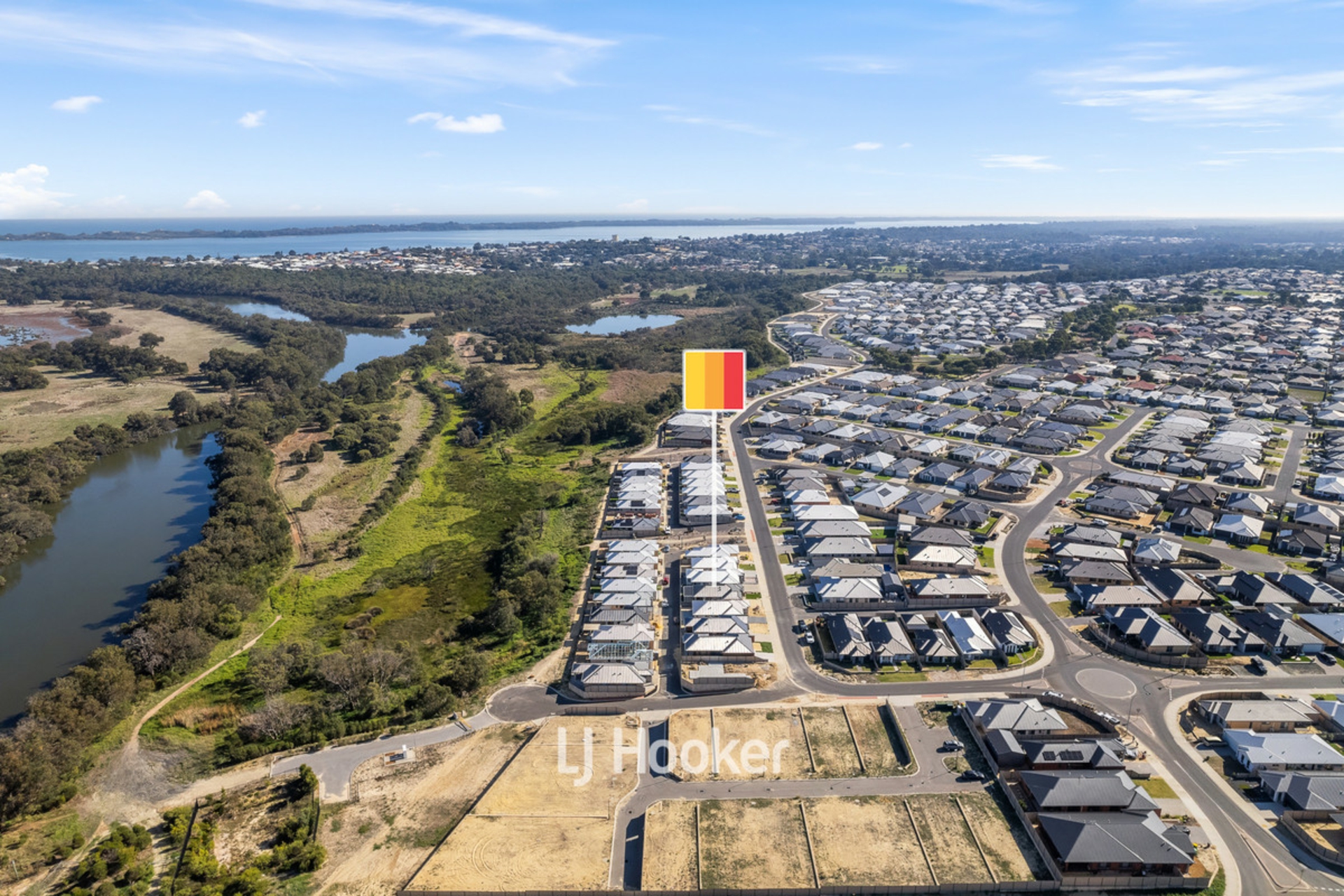 90 Carnelian Avenue, AUSTRALIND