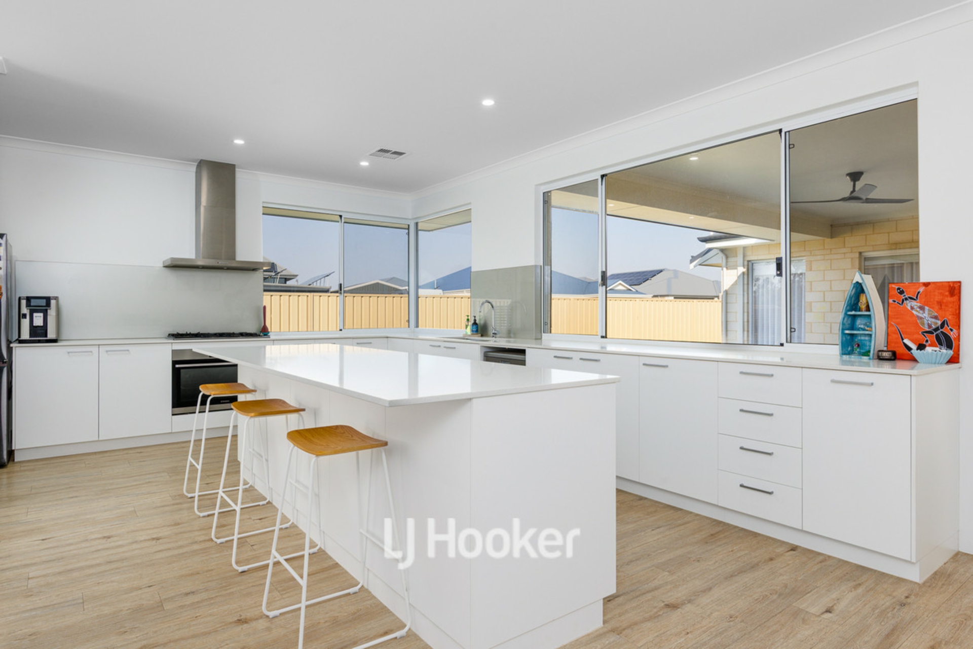 43 Hazelgrove Crescent, MILLBRIDGE