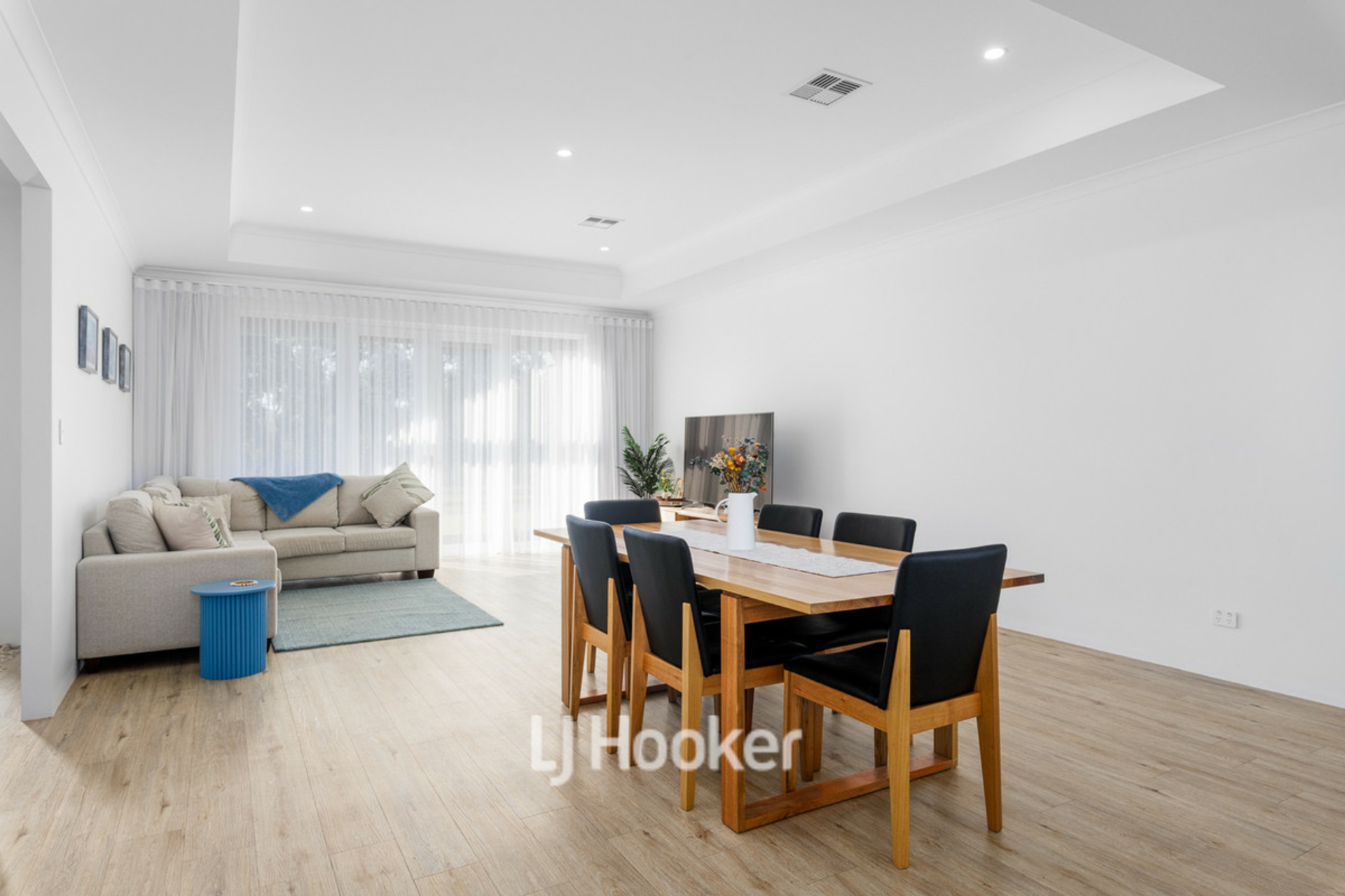 43 Hazelgrove Crescent, MILLBRIDGE