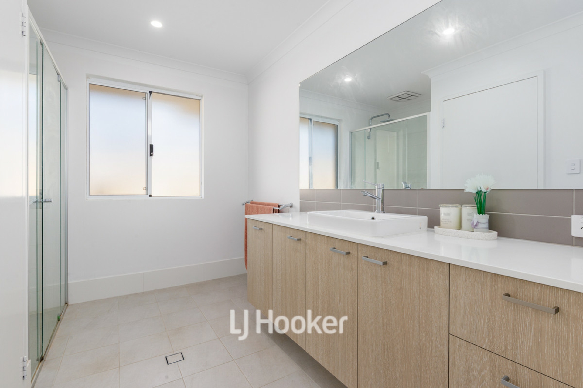 43 Hazelgrove Crescent, MILLBRIDGE