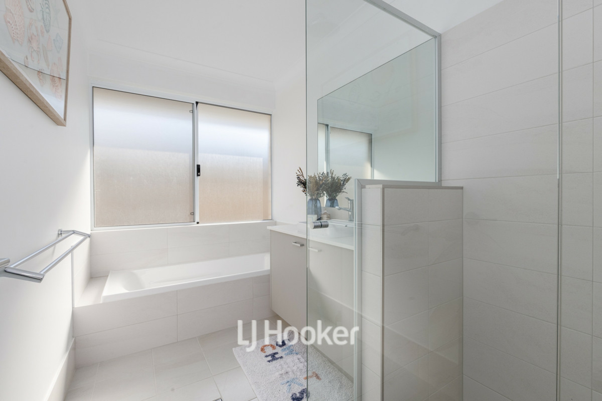 43 Hazelgrove Crescent, MILLBRIDGE