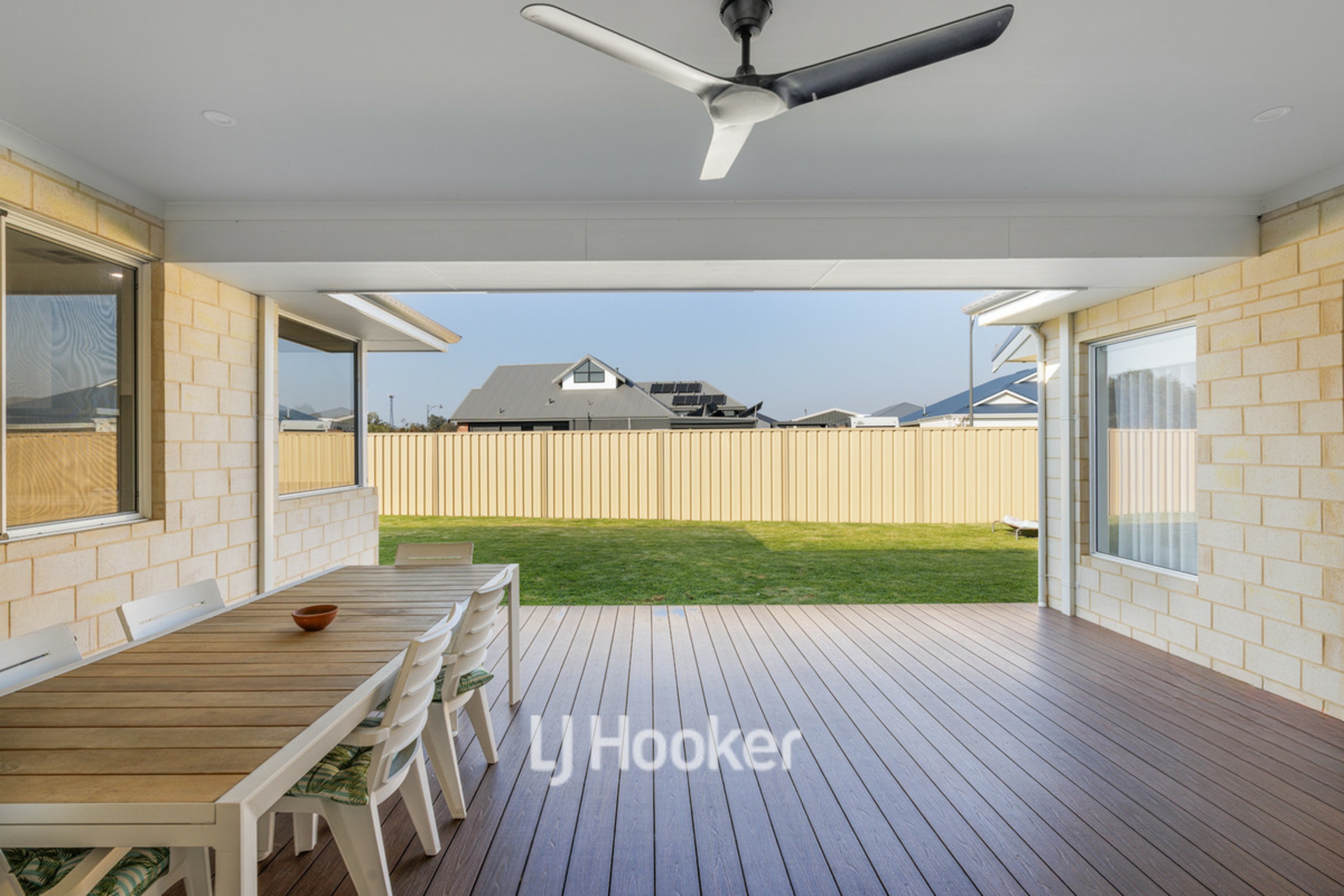 43 Hazelgrove Crescent, MILLBRIDGE