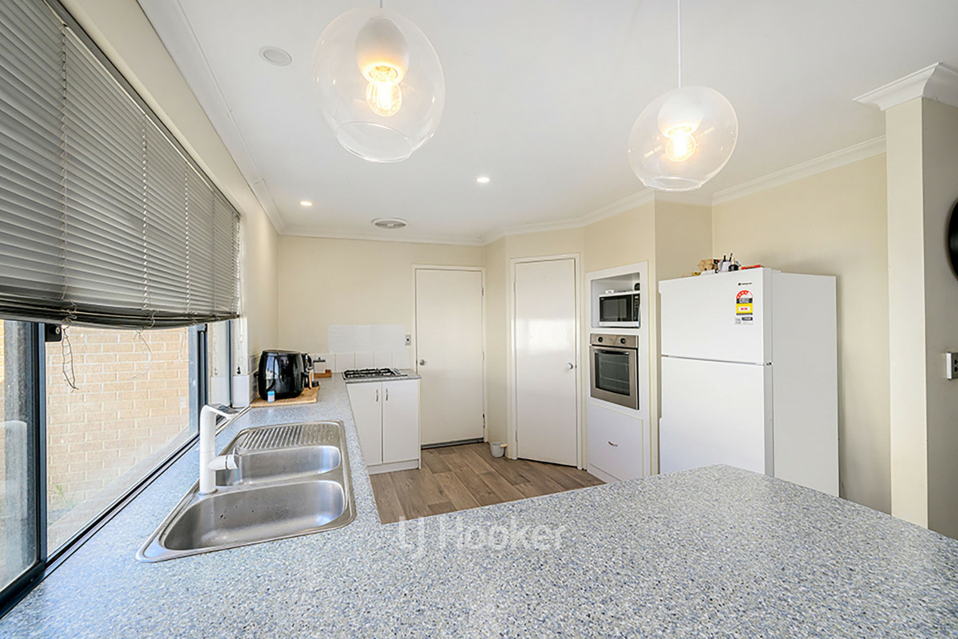 85 Barton Drive, AUSTRALIND