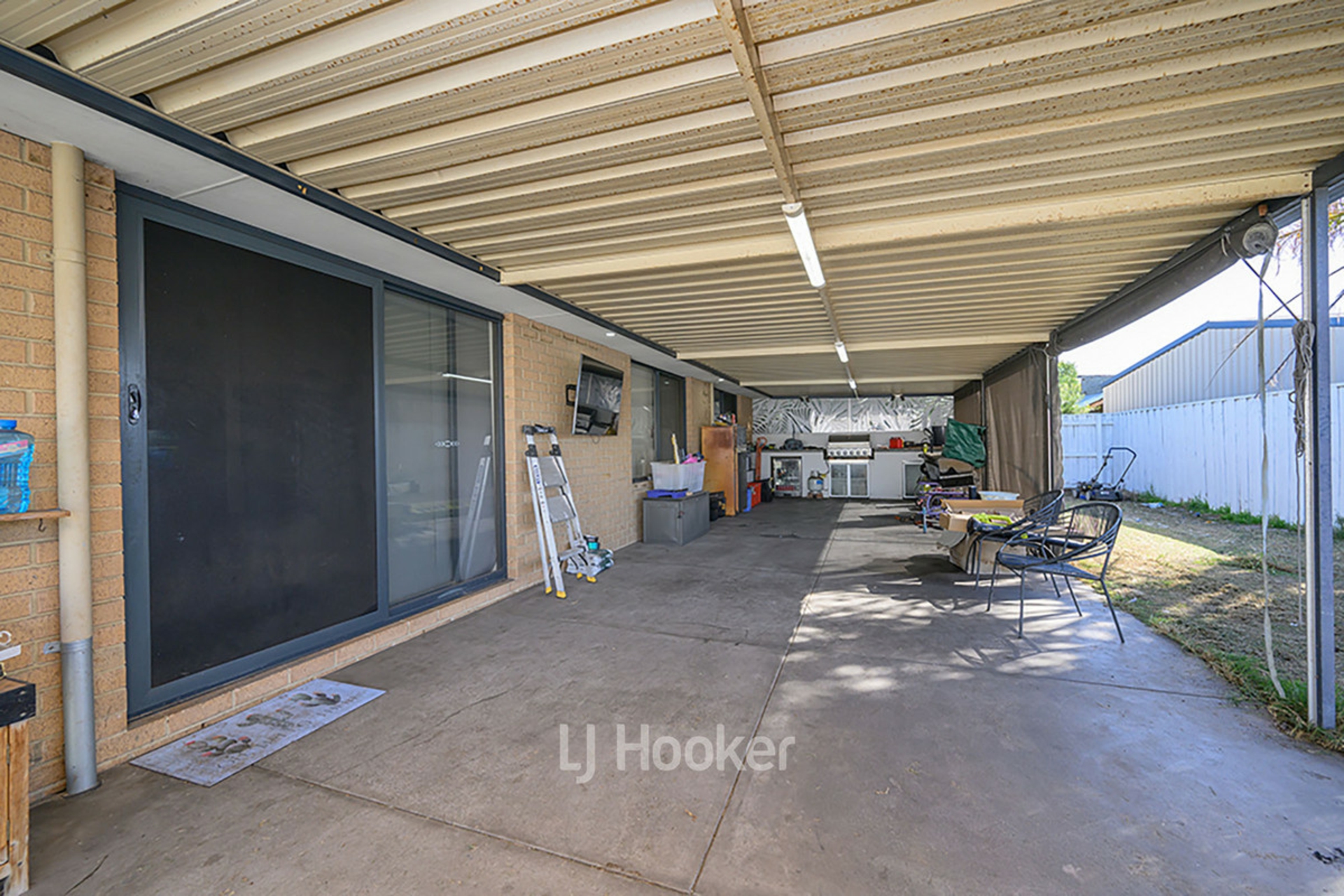 85 Barton Drive, AUSTRALIND