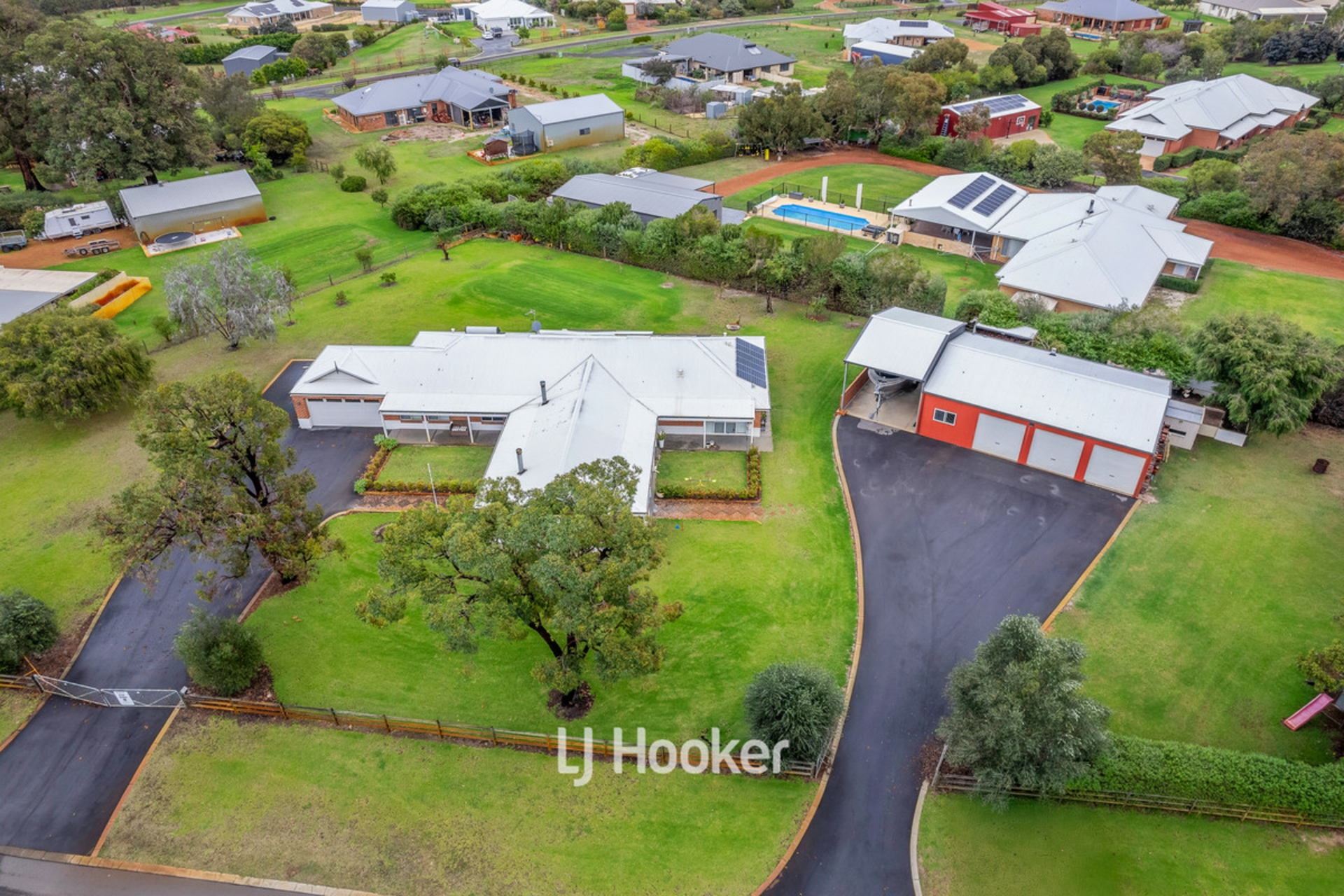 12 Craigie Drive, ROELANDS