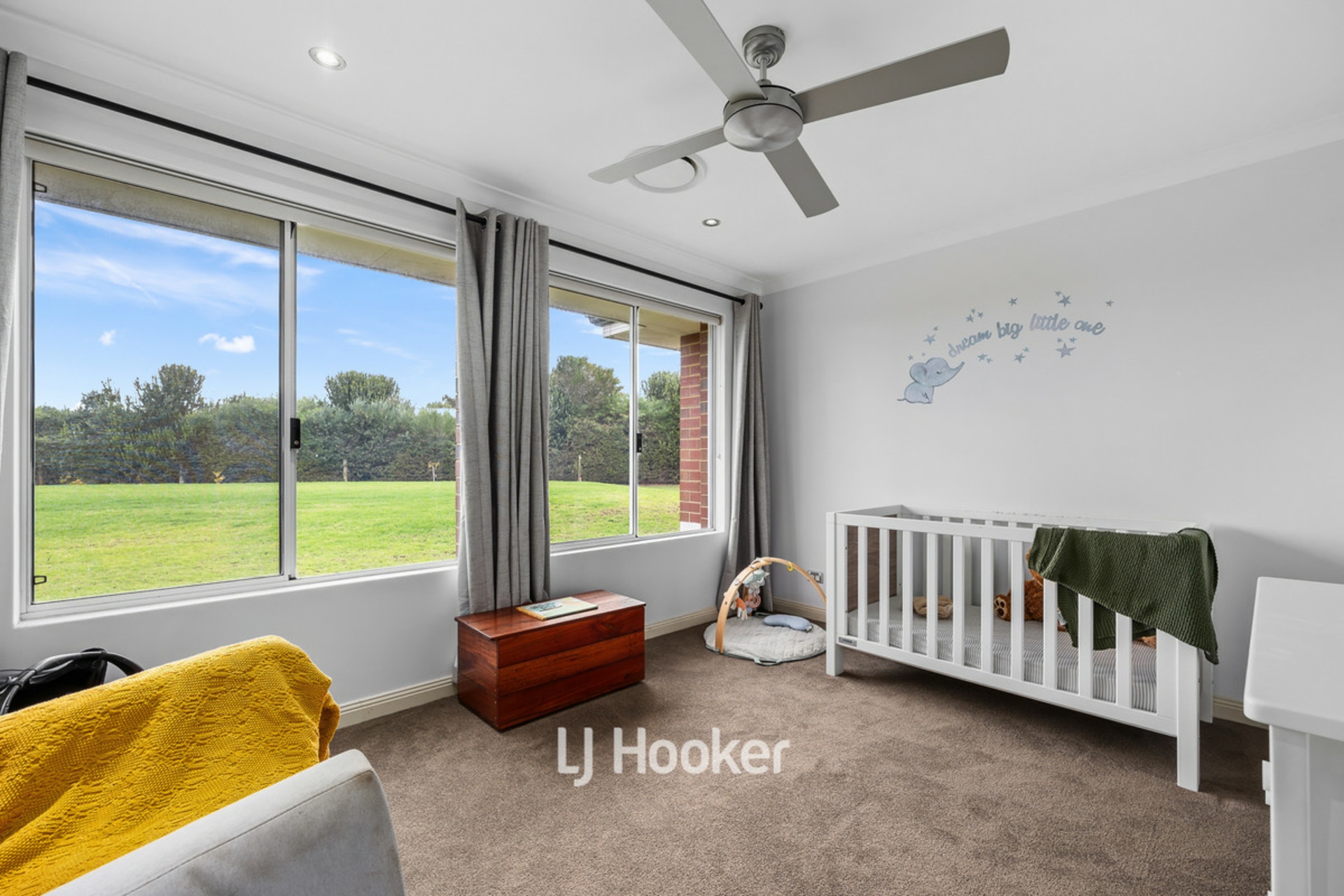 12 Craigie Drive, ROELANDS