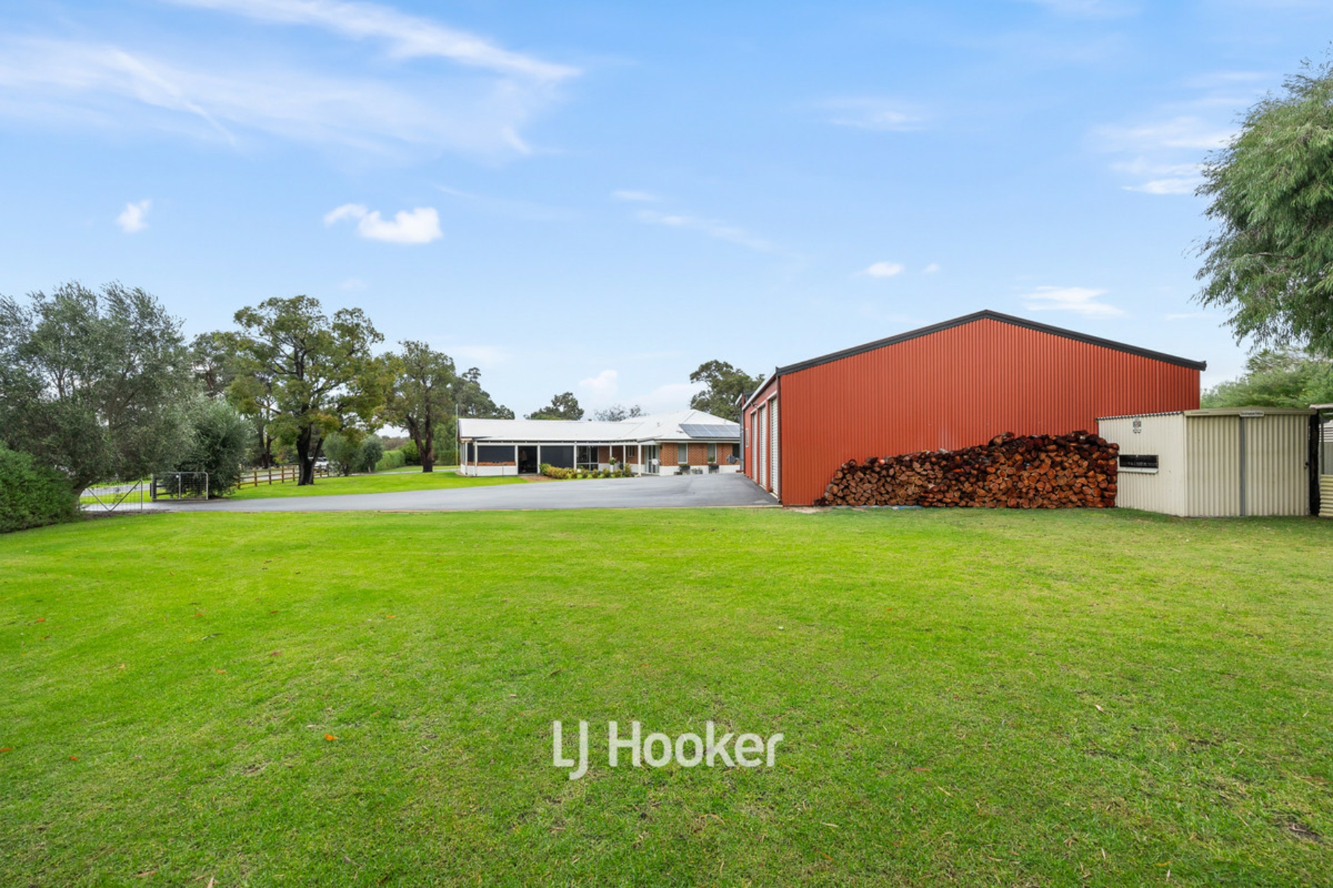 12 Craigie Drive, ROELANDS