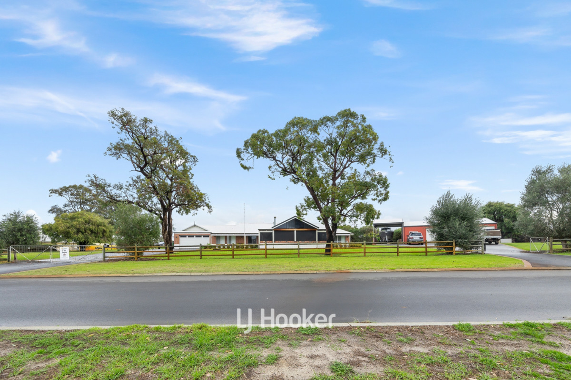 12 Craigie Drive, ROELANDS