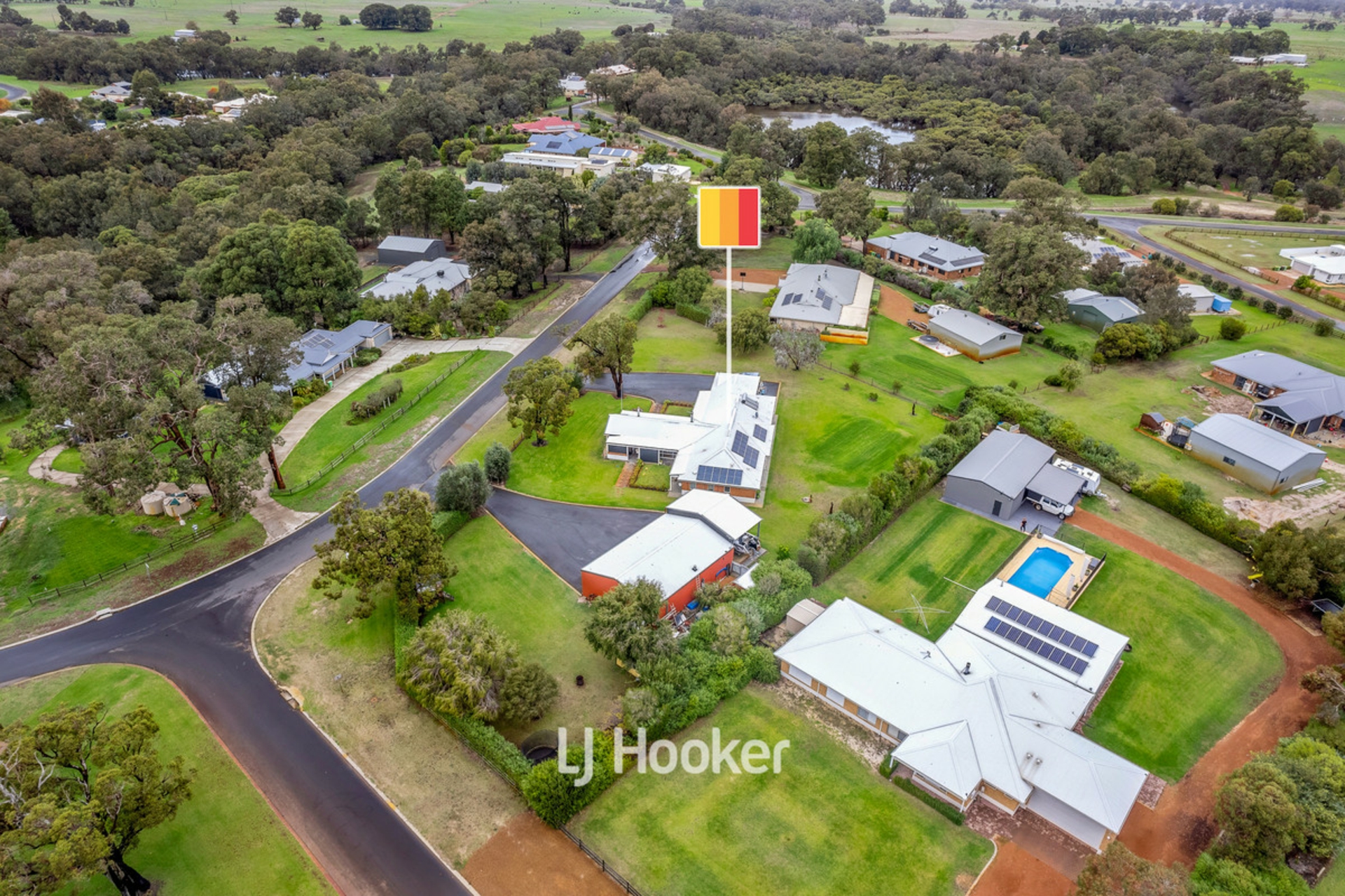 12 Craigie Drive, ROELANDS