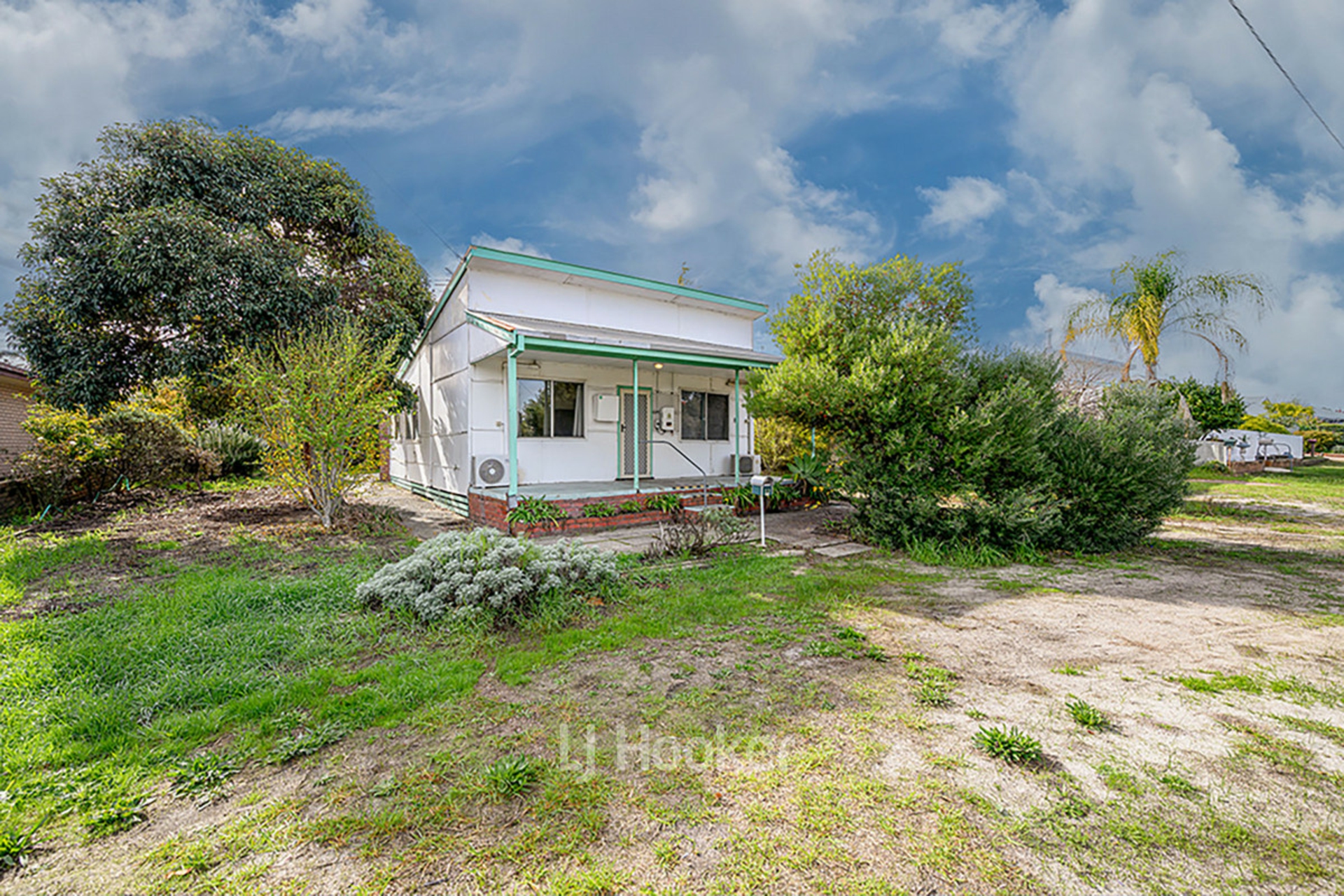 20 Medic Street, COLLIE