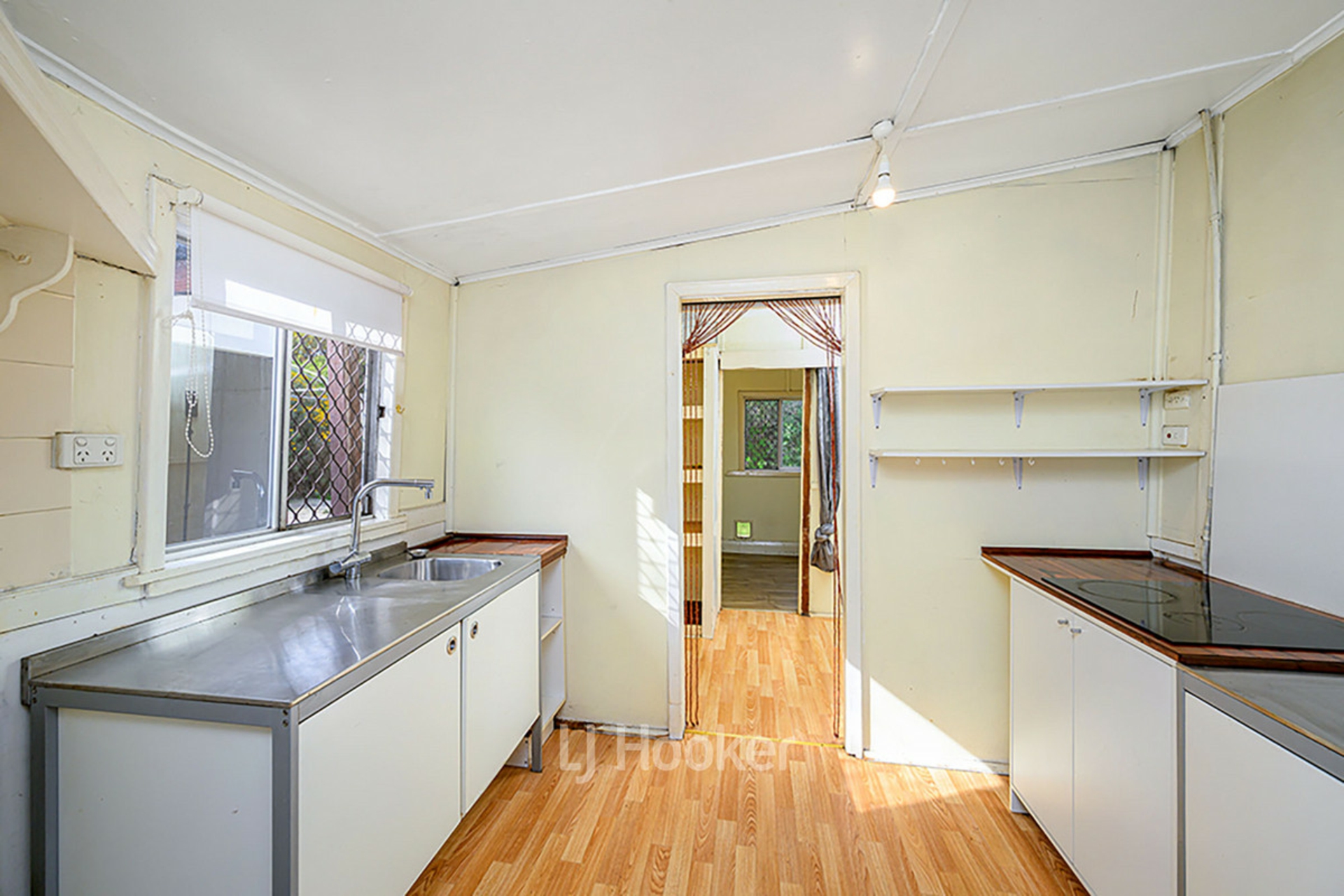 20 Medic Street, COLLIE