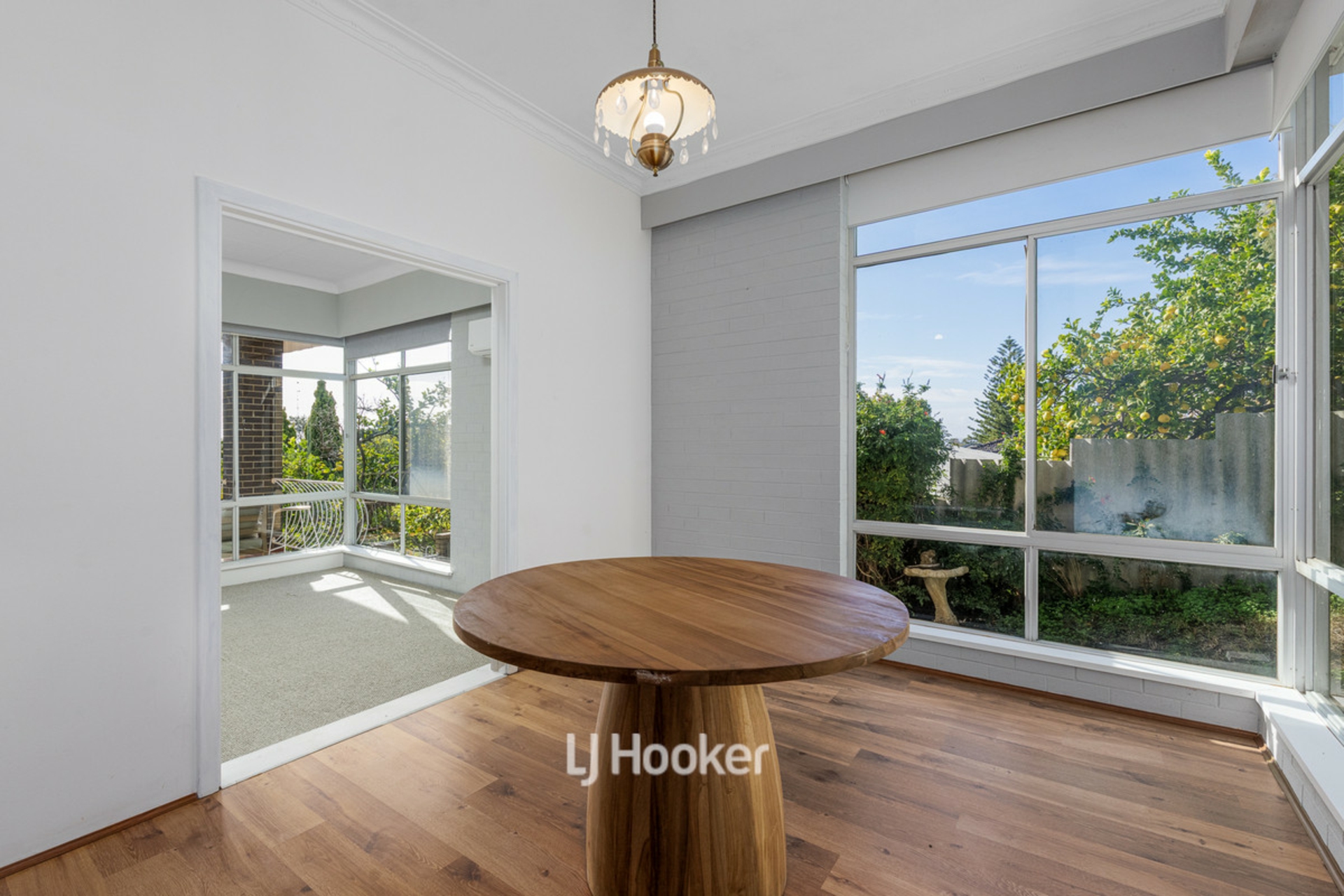 9 Waratah Crescent, SOUTH BUNBURY
