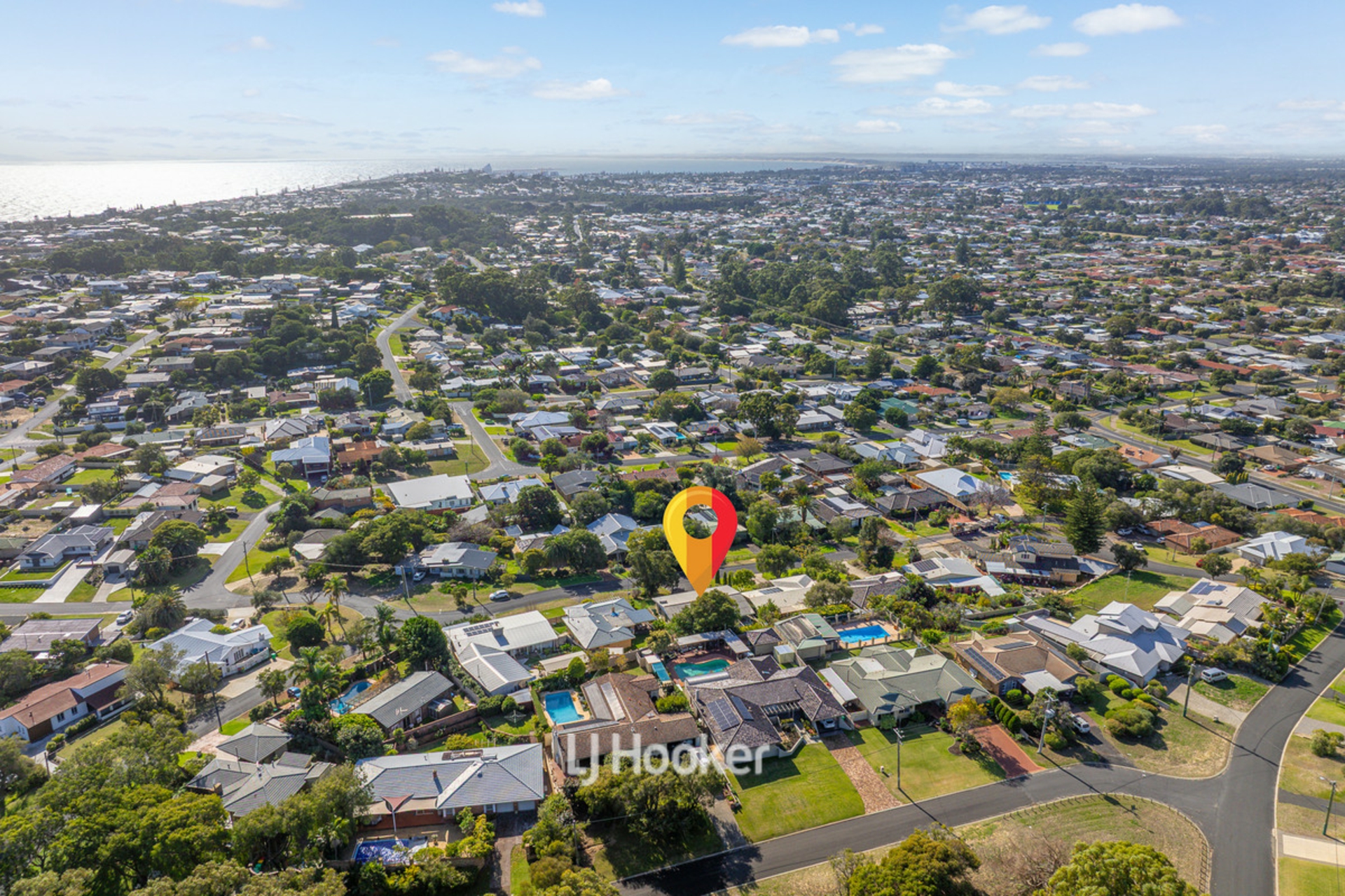 9 Waratah Crescent, SOUTH BUNBURY