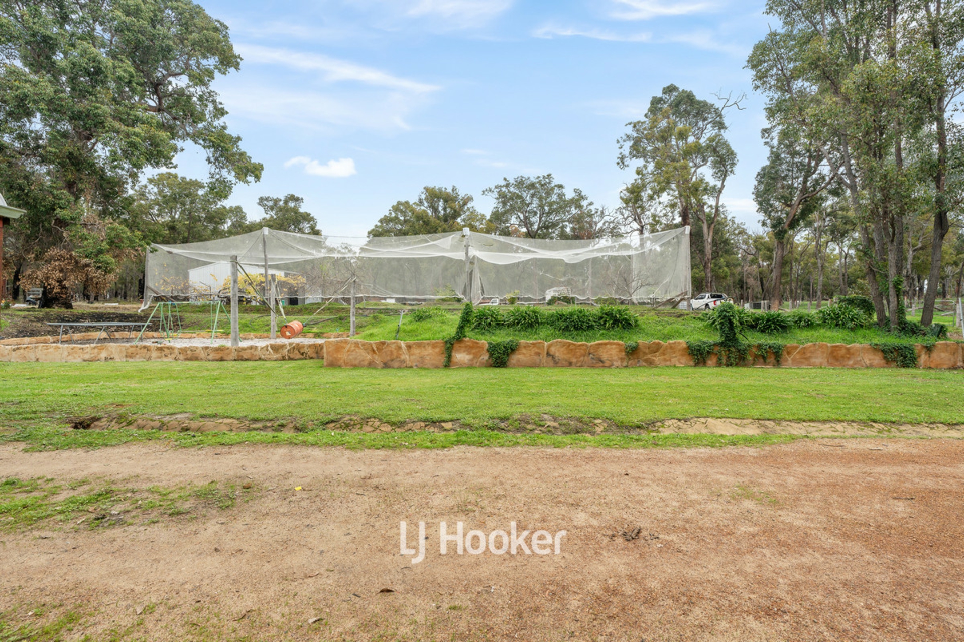 660 McAlinden Road, MCALINDEN