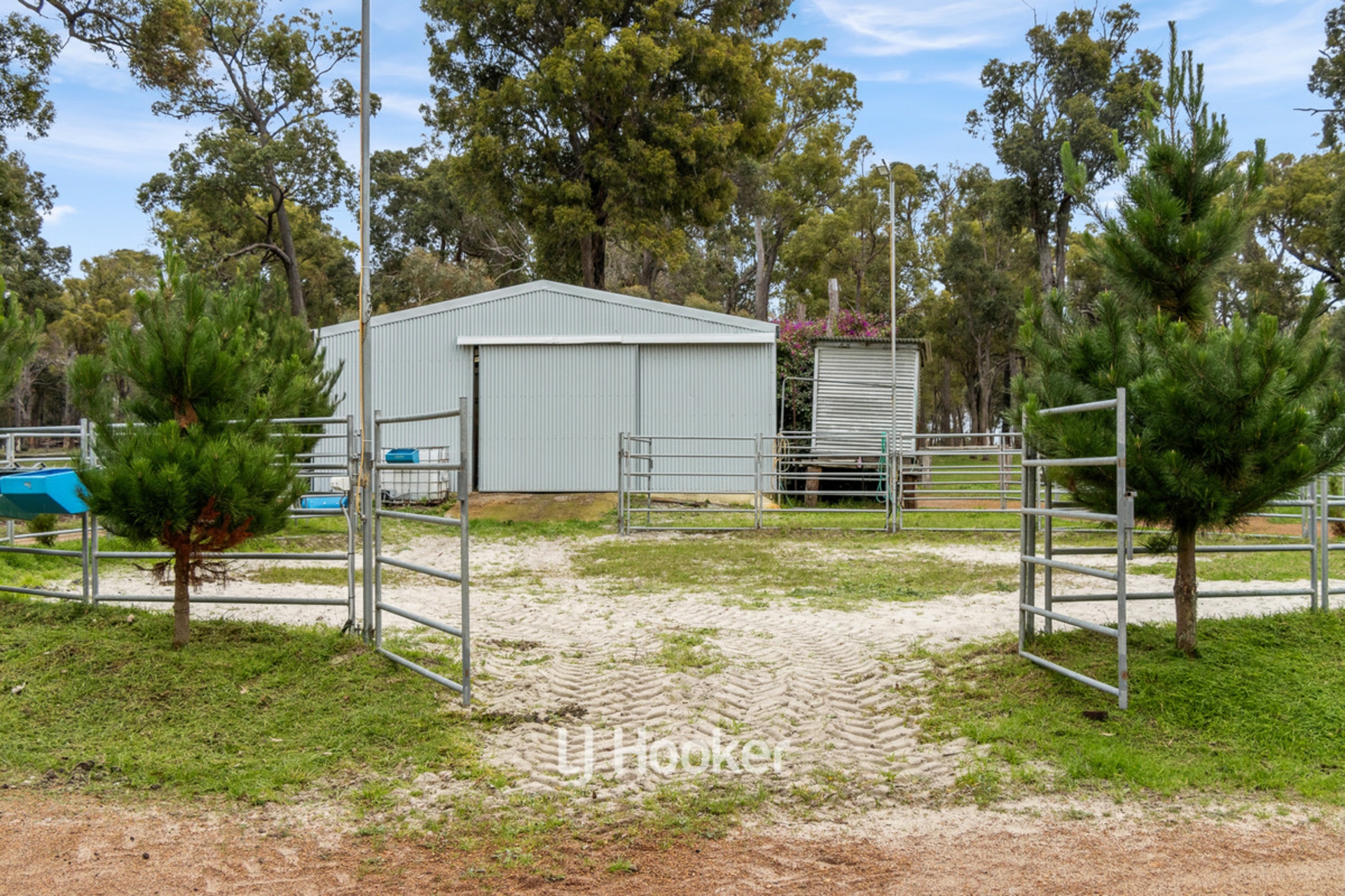 660 McAlinden Road, MCALINDEN