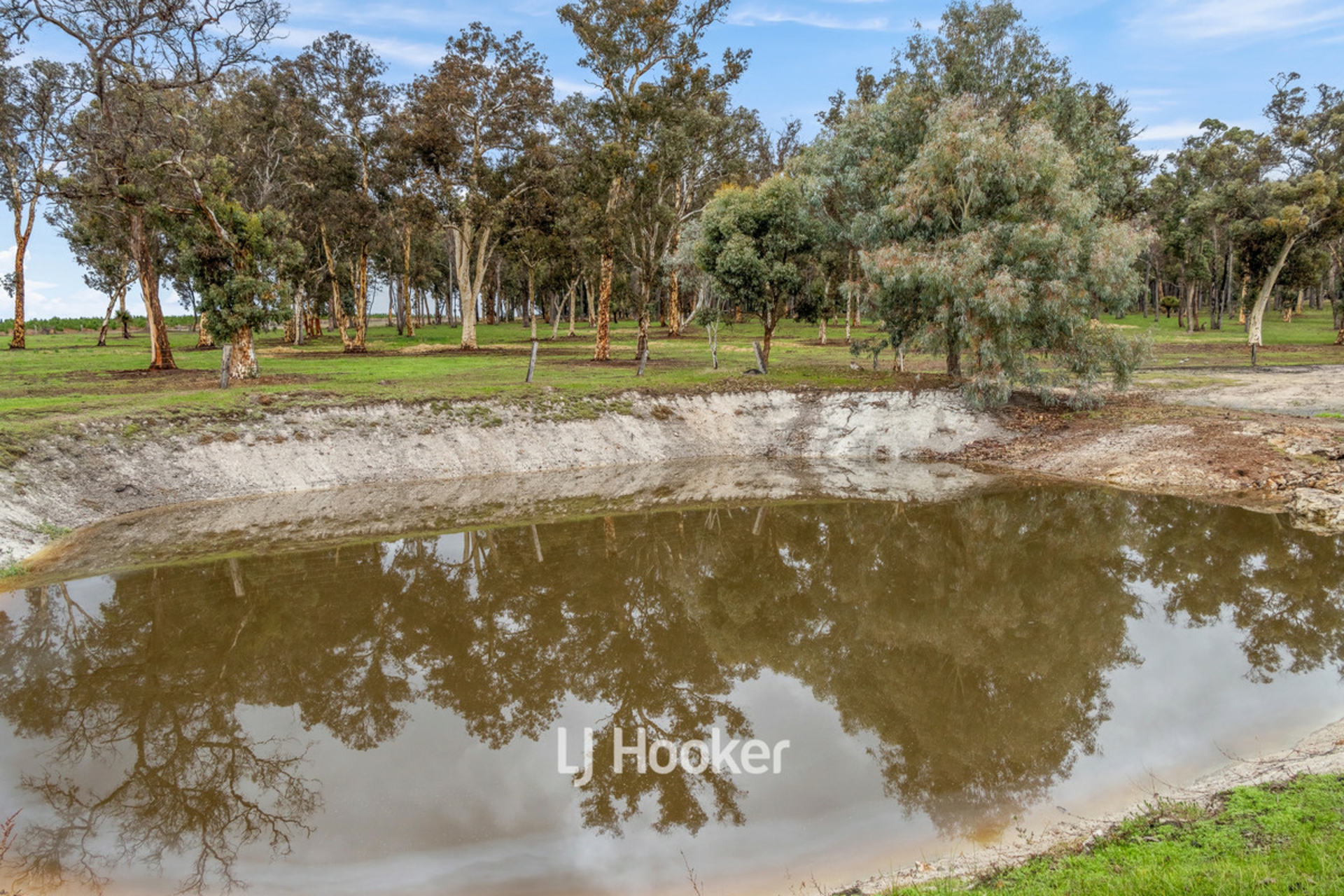 660 McAlinden Road, MCALINDEN