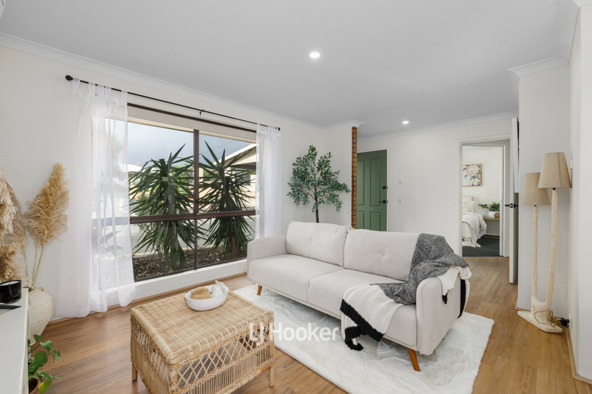 46 Jacaranda Crescent, WITHERS