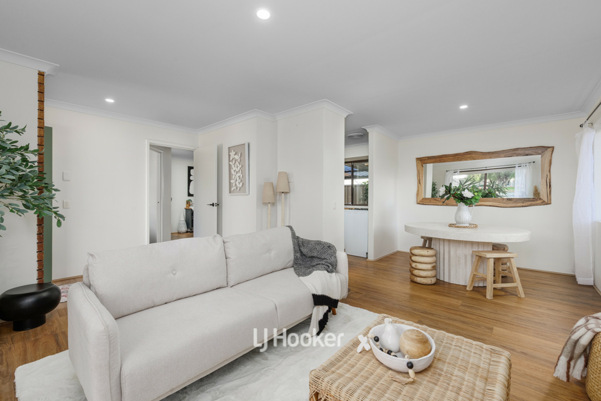 46 Jacaranda Crescent, WITHERS