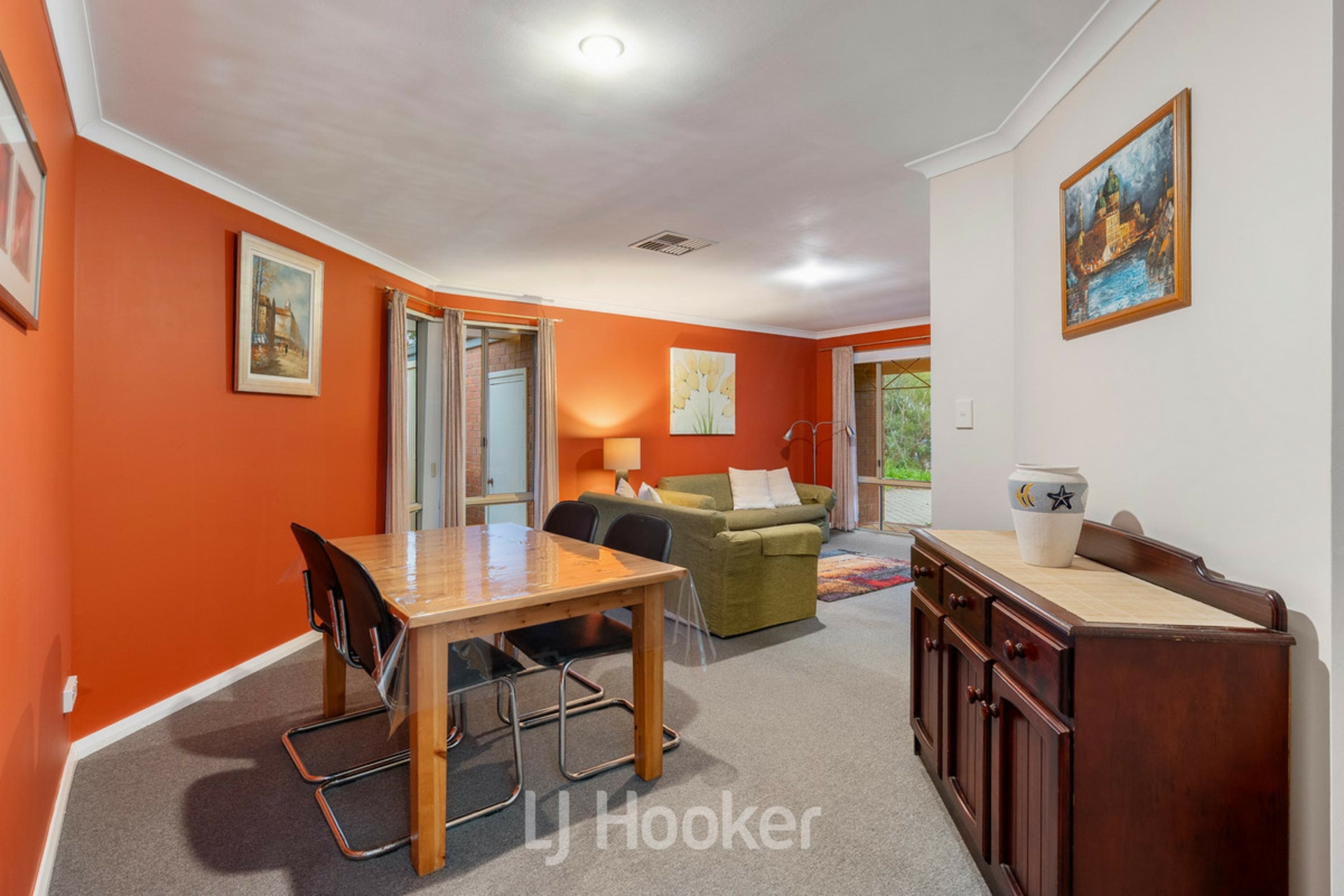 73 Naturaliste Terrace — photo 10 of 29