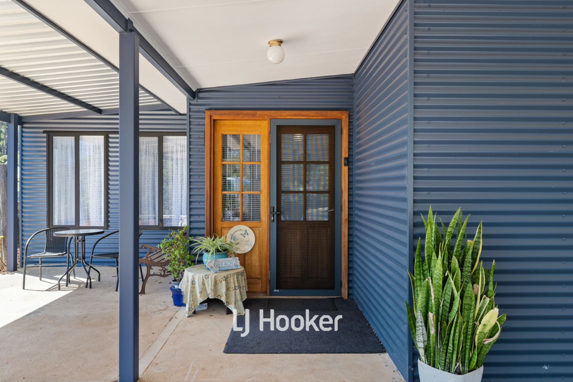 90 Fleet Street — photo from LJ Hooker Property South West WA