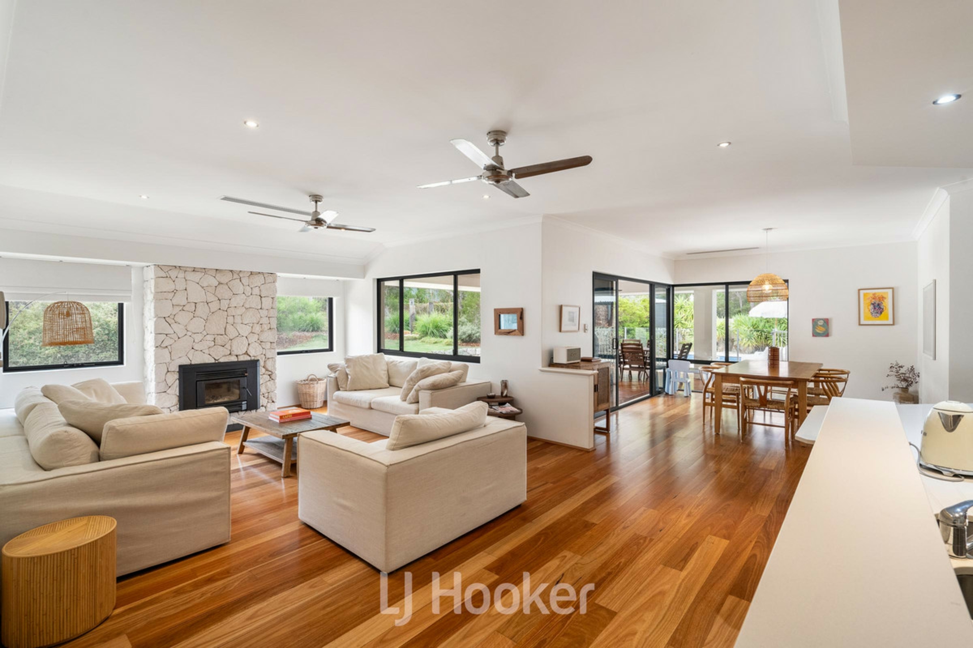 2 Samphire Place — photo 3 of 28
