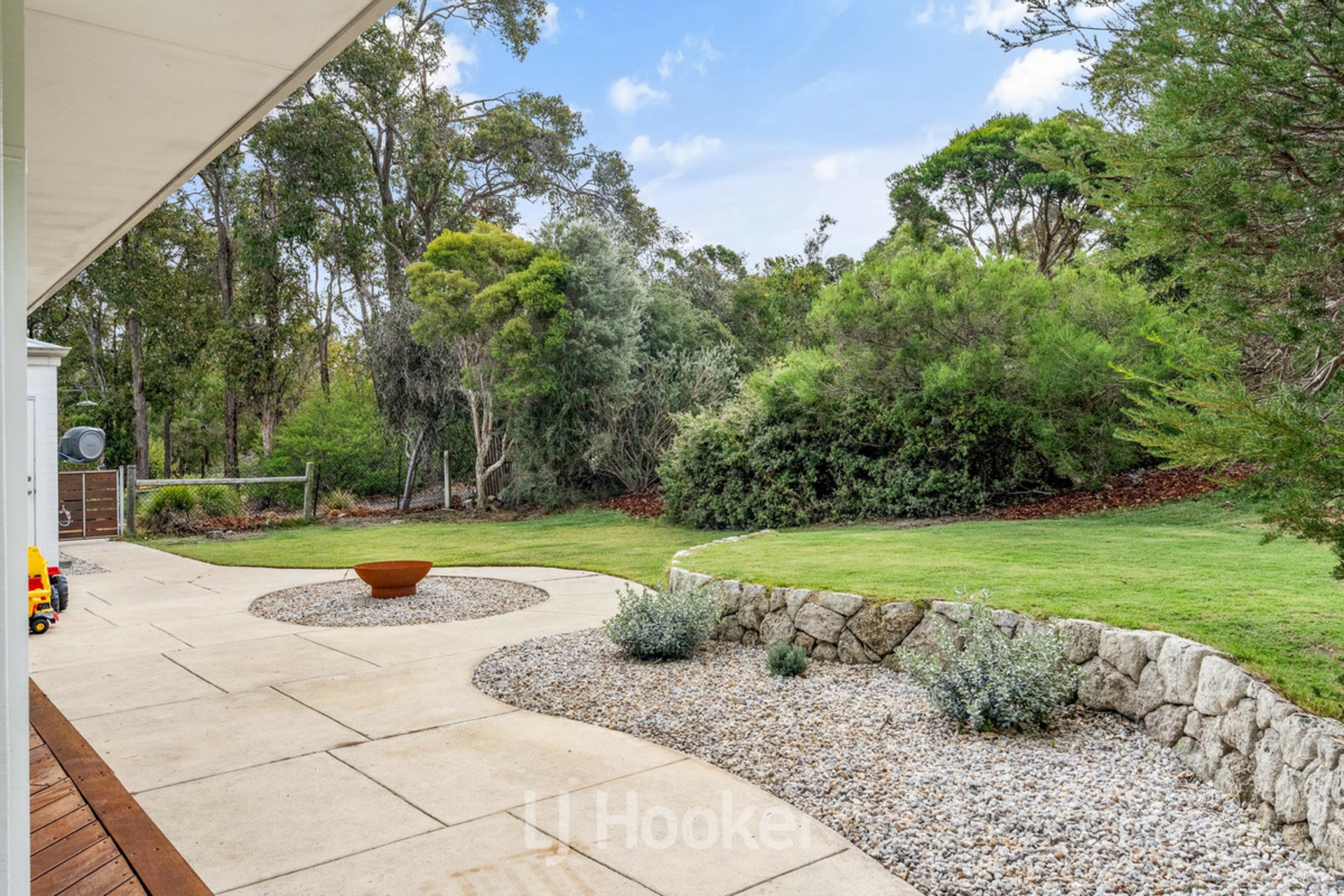 2 Samphire Place — photo 12 of 28