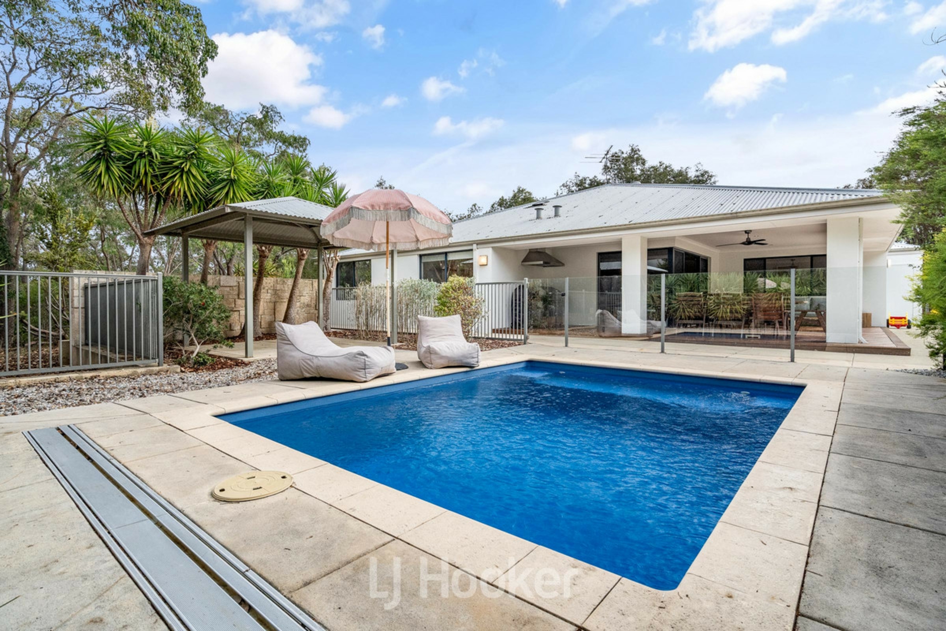 2 Samphire Place — photo 15 of 28
