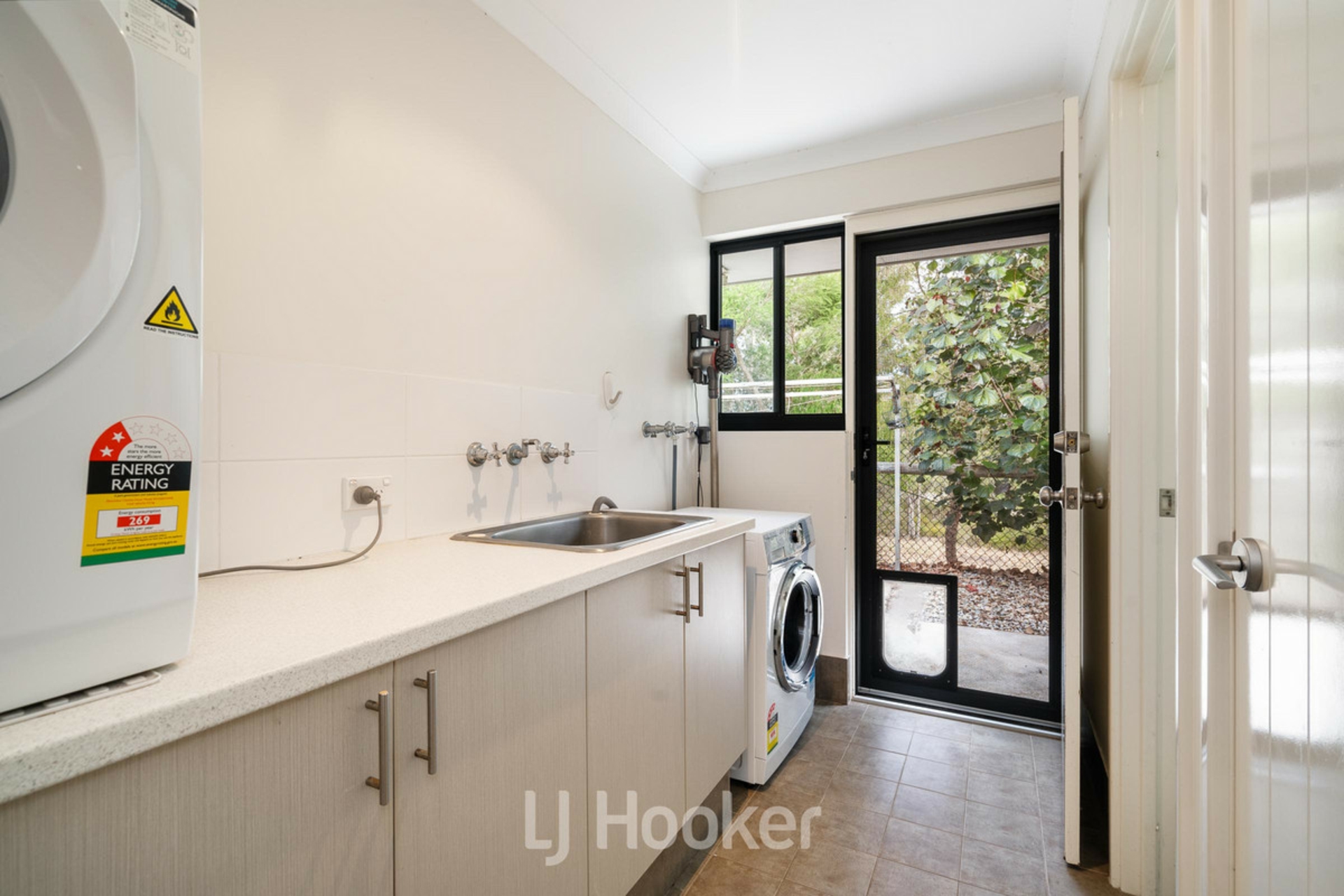 2 Samphire Place — photo 23 of 28
