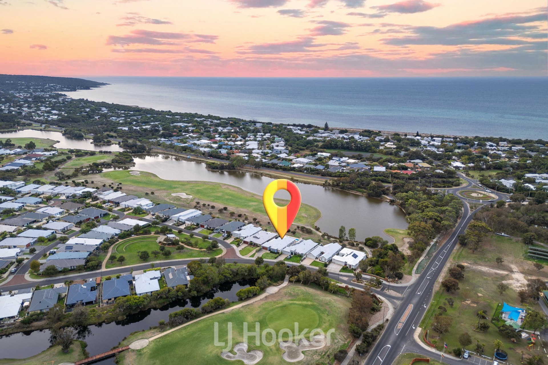 10 Aldercress Approach — photo from LJ Hooker Property South West WA