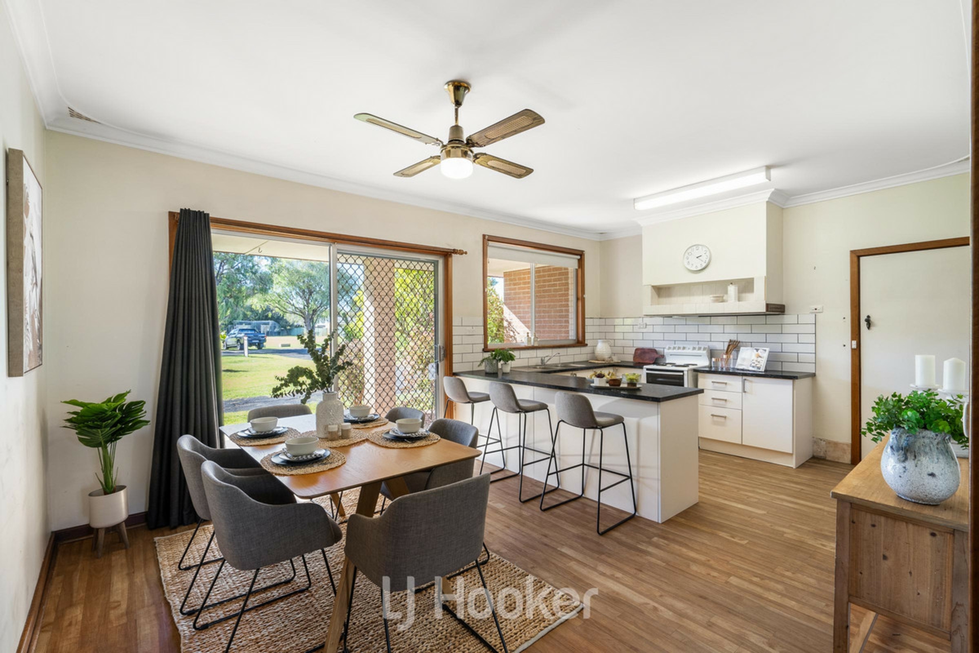 14 Jensen Way — photo 4 of 24