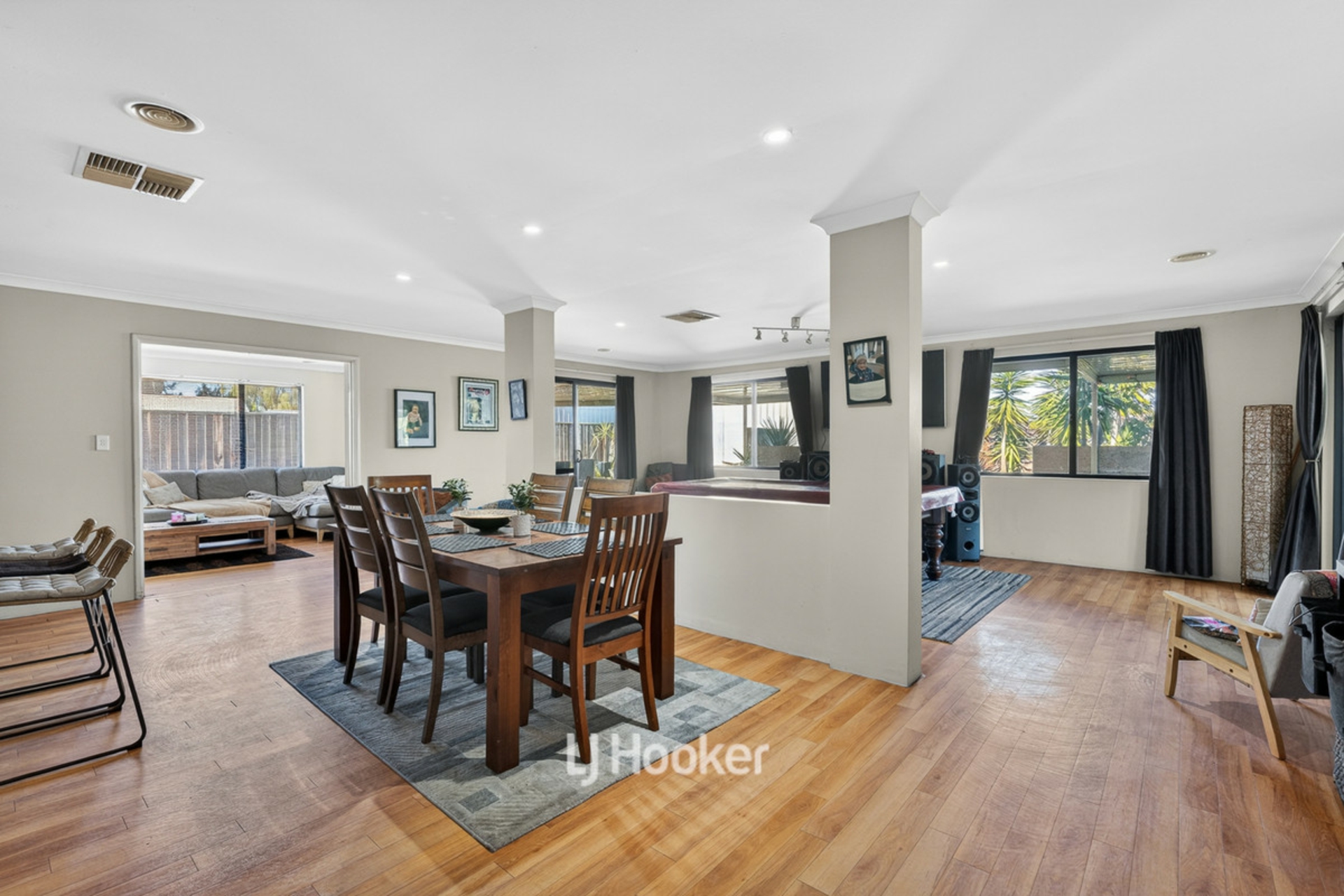 90 Macquarie Drive — photo 8 of 30