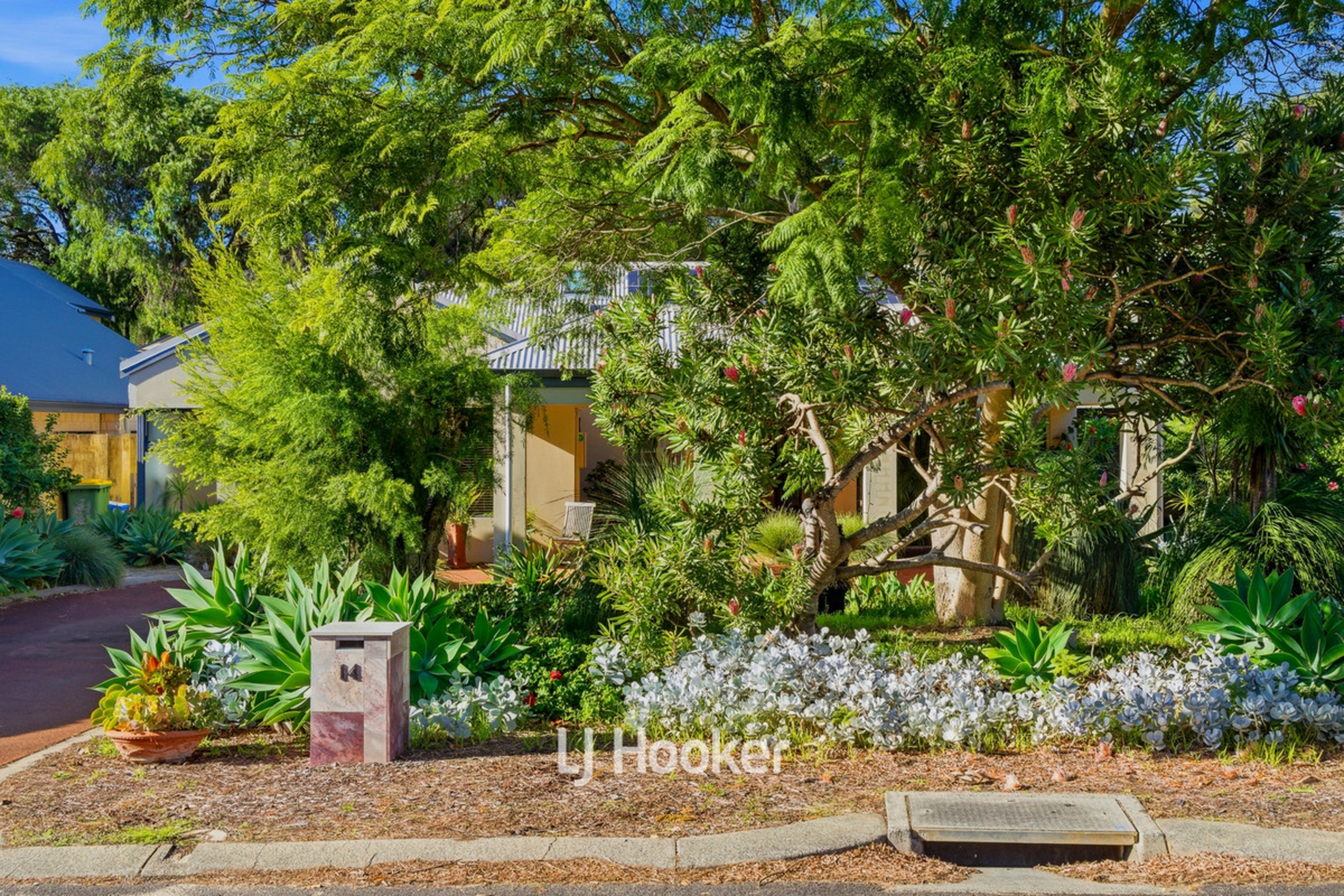 14 Schooner Crescent — photo from LJ Hooker Property South West WA