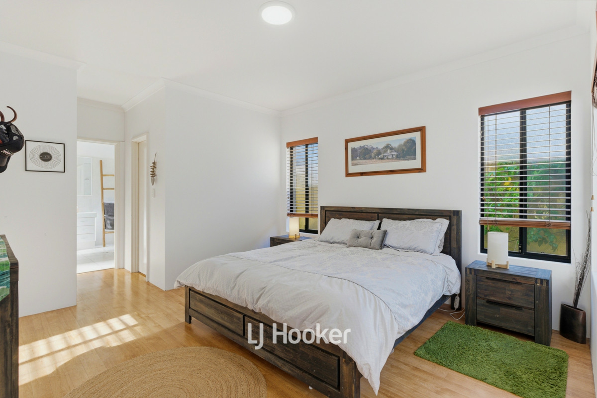 14 Schooner Crescent — photo 13 of 30
