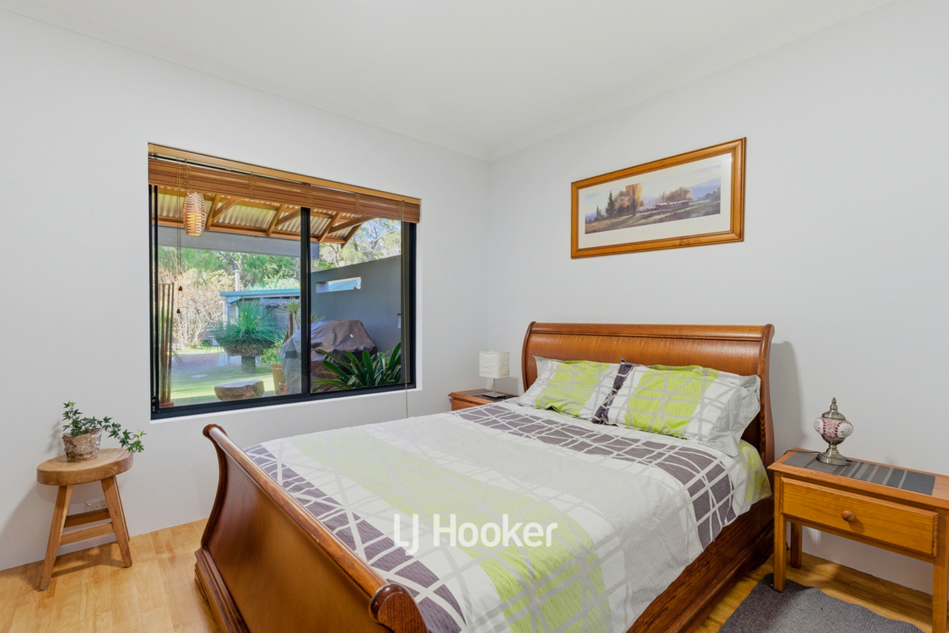14 Schooner Crescent — photo 18 of 30