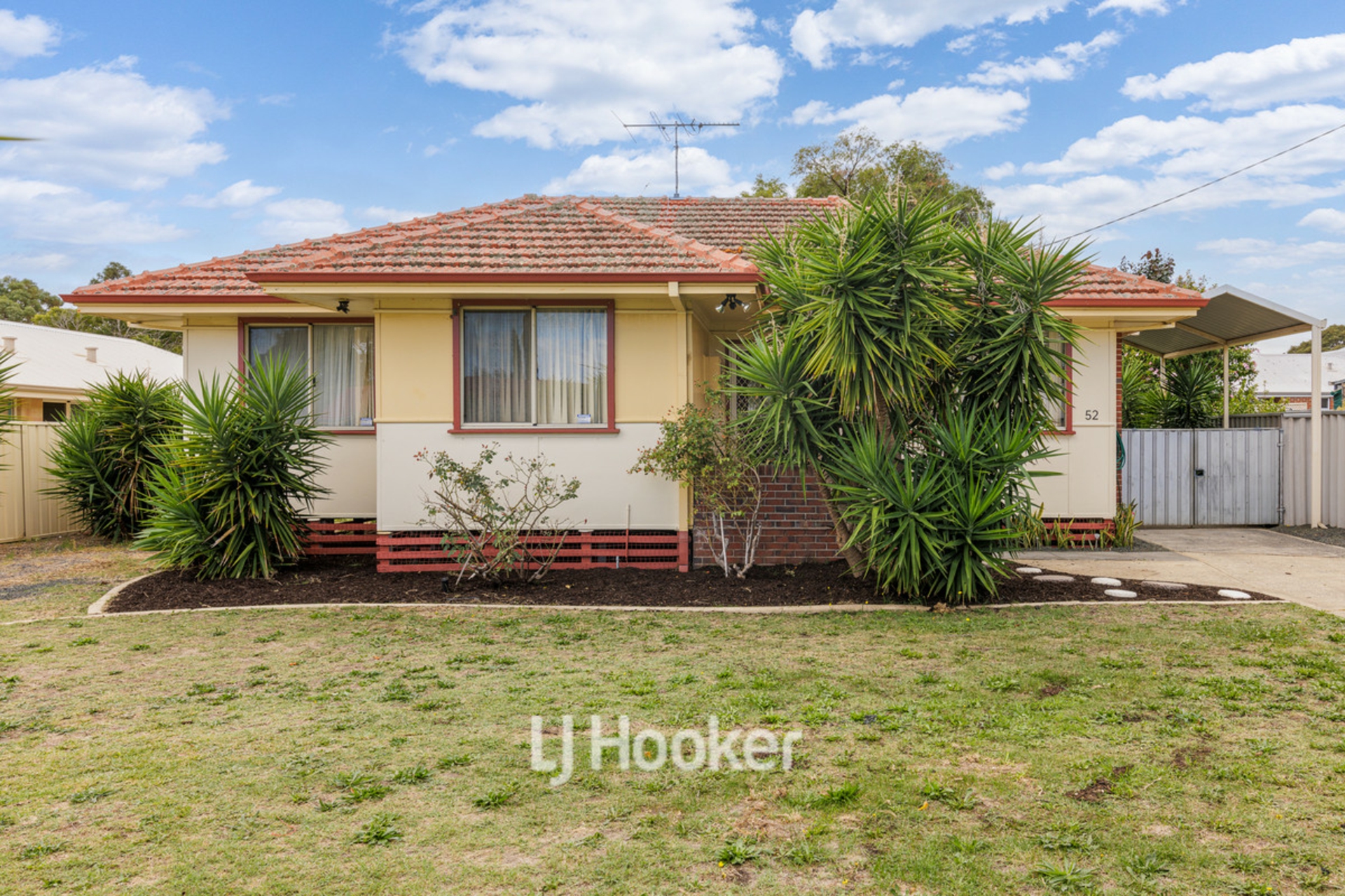 52 Balgore Way — photo from LJ Hooker Property South West WA