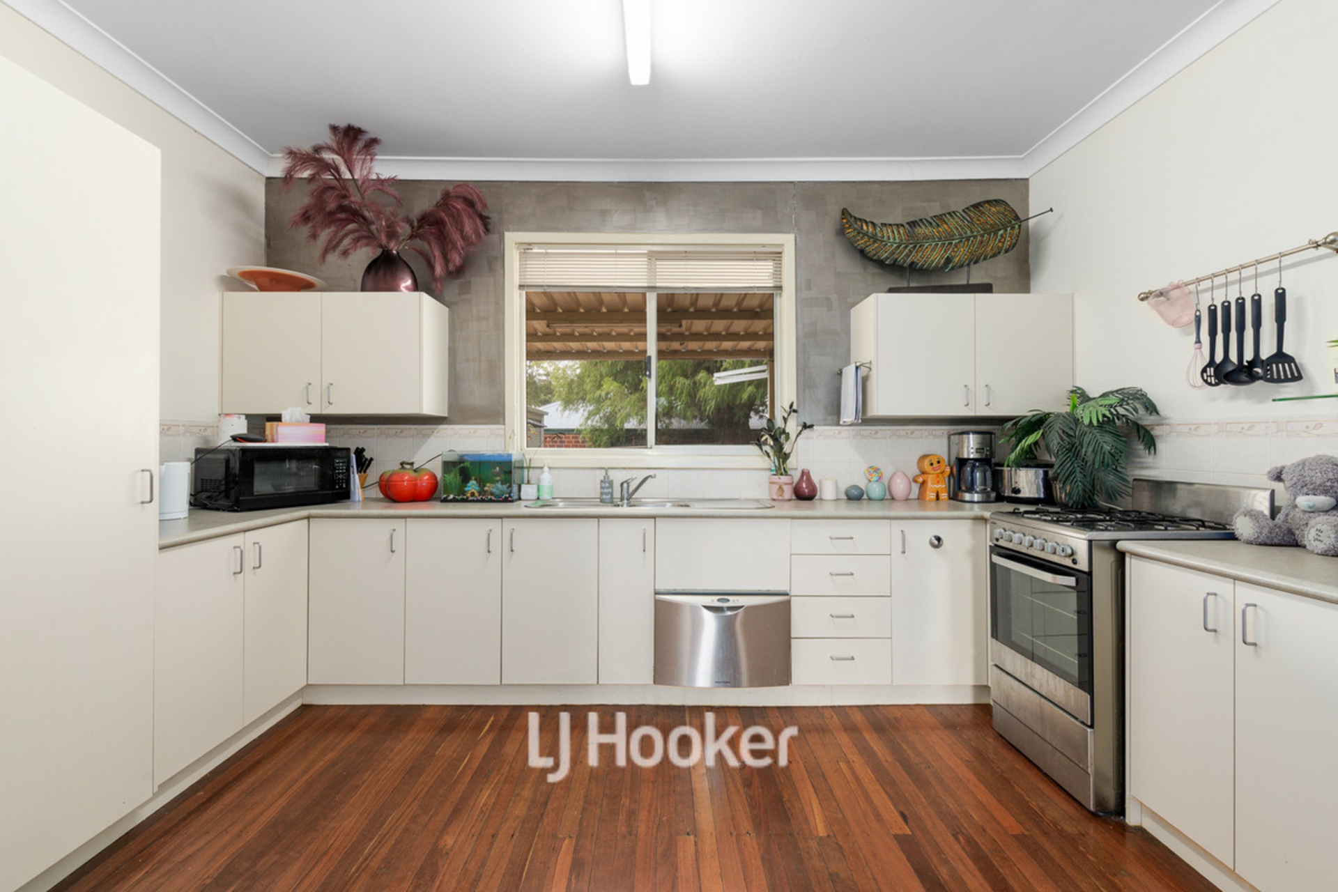 52 Balgore Way — photo 6 of 17