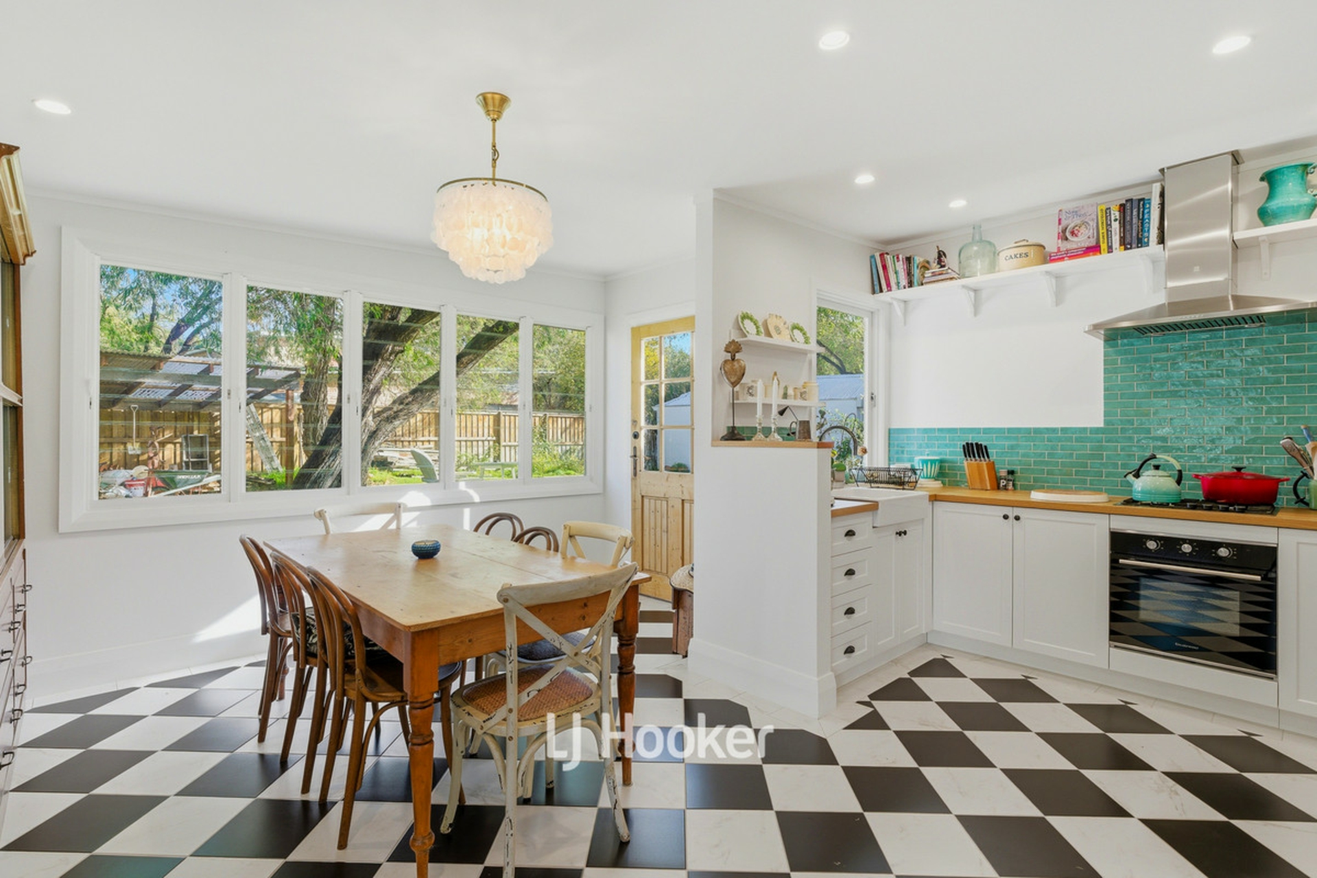266 Geographe Bay Road — photo 12 of 27