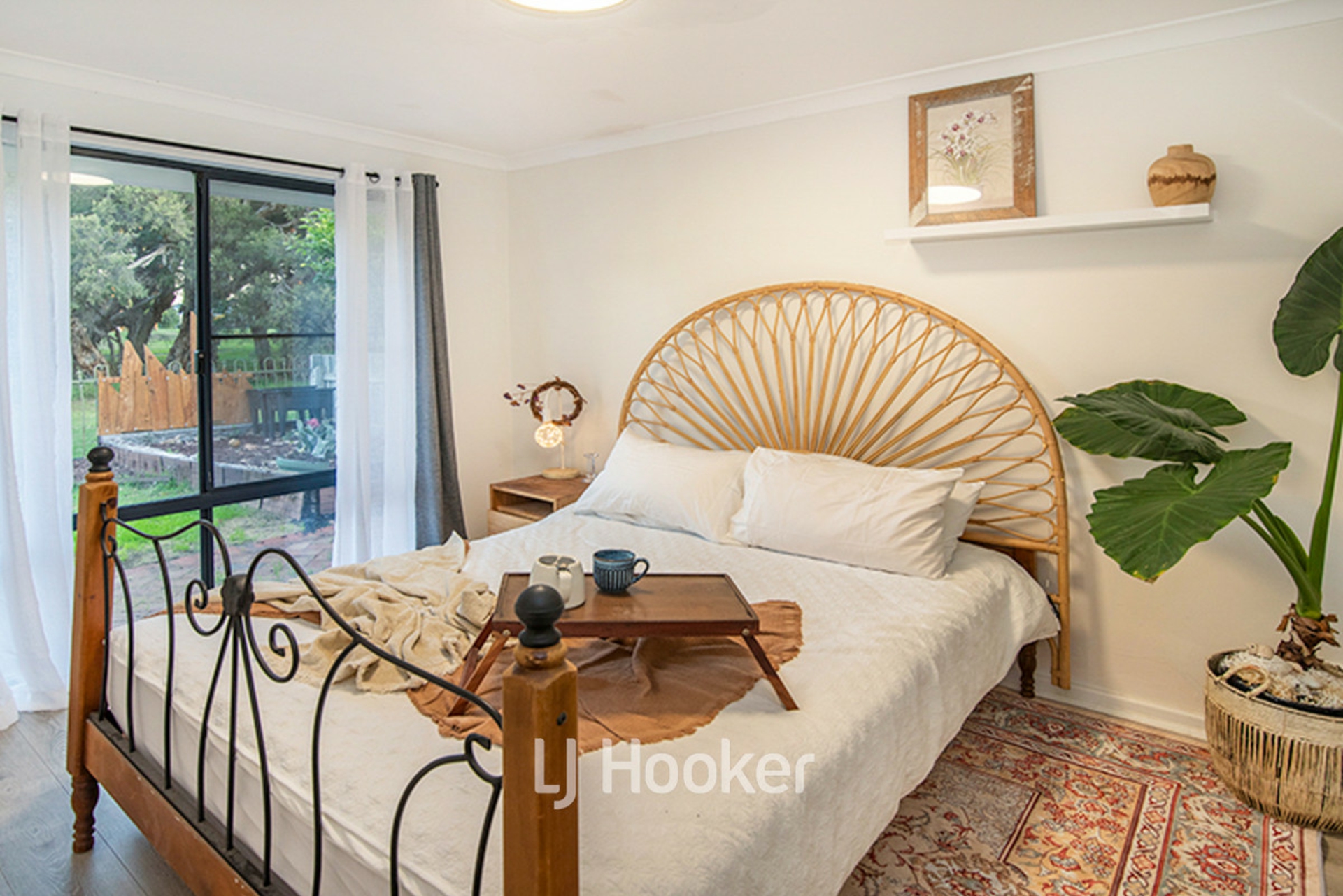 32 The Enclave — photo 17 of 25