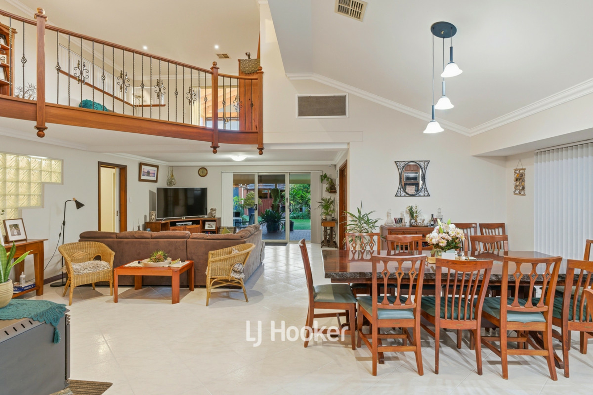 9 Carpenter Terrace — photo 10 of 30