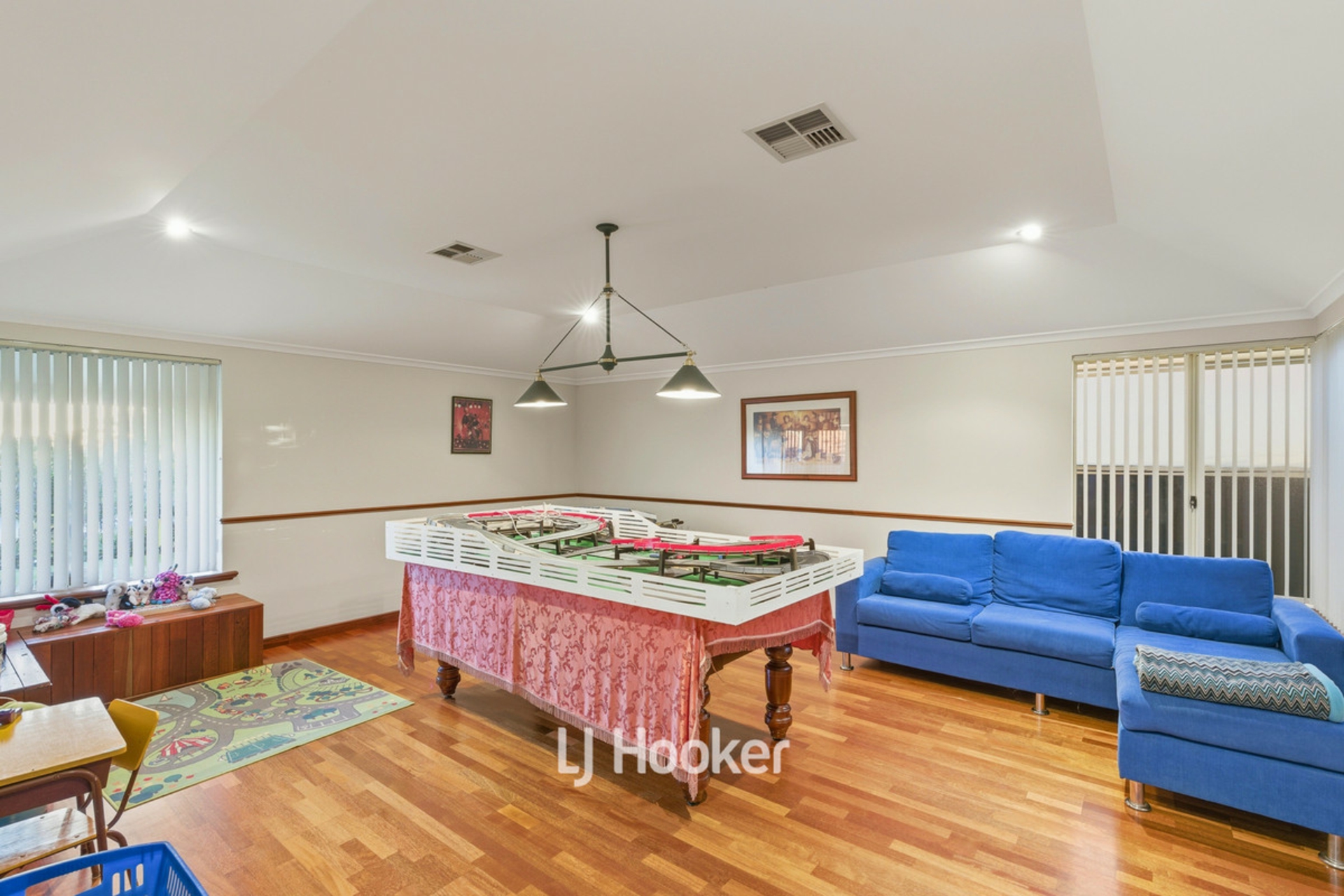 9 Carpenter Terrace — photo 13 of 30