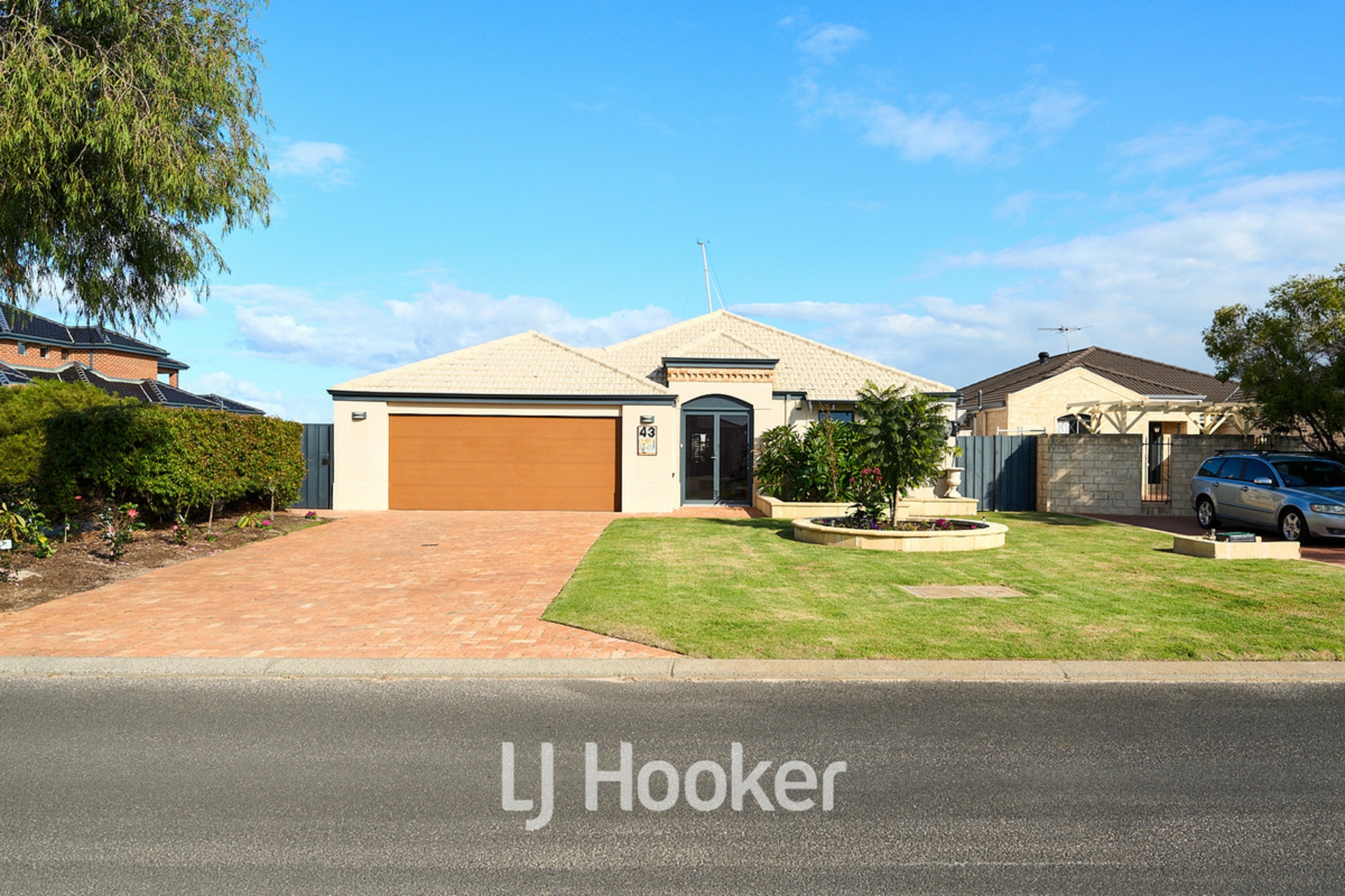 43 Keel Retreat — photo from LJ Hooker Property South West WA