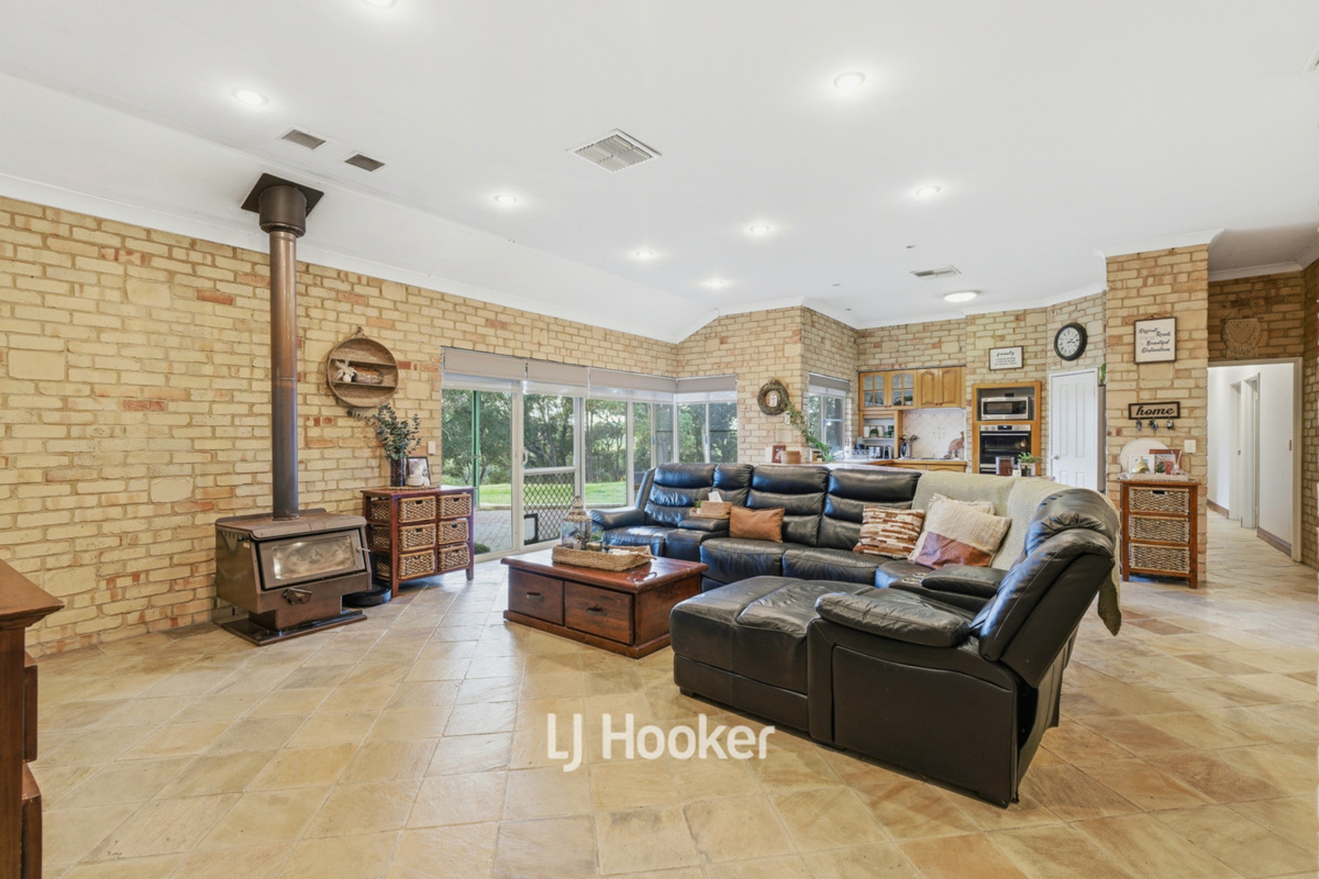 36 Banks Avenue Harris River — photo 4 of 30