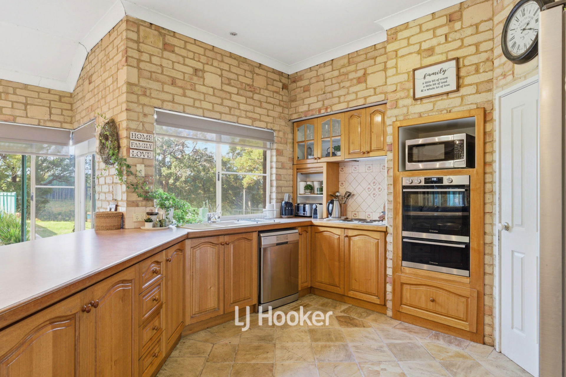 36 Banks Avenue Harris River — photo 5 of 30