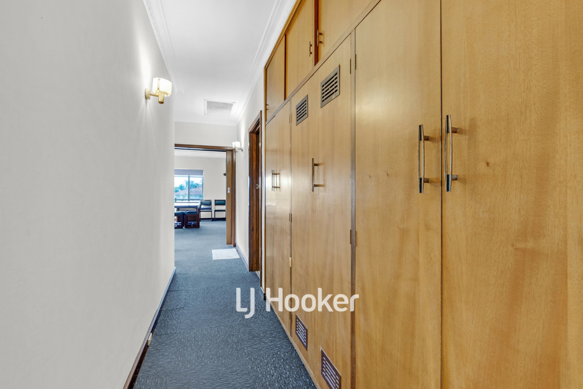 63 Swanstone Street — photo 16 of 29