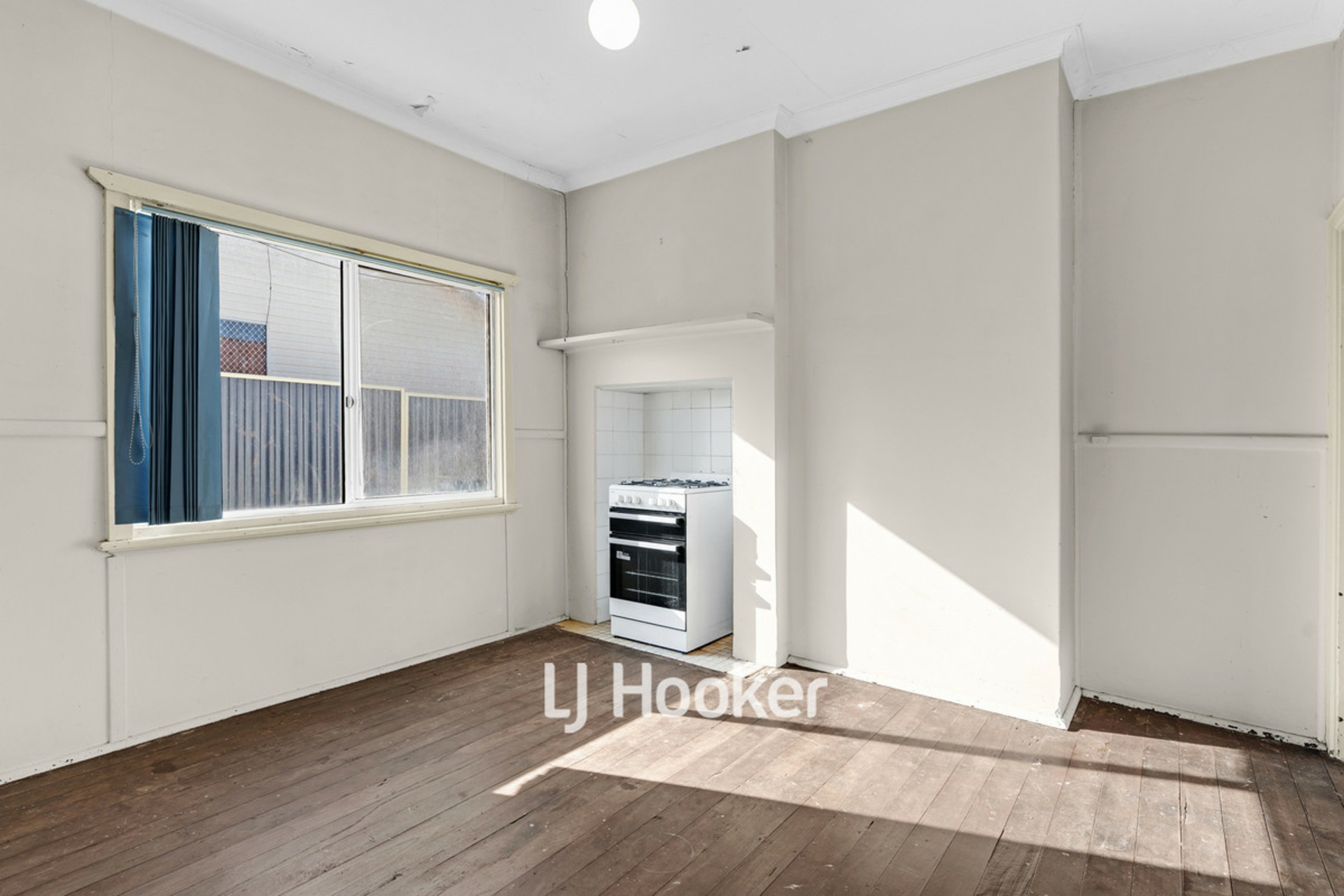 29 Moore Street — photo 5 of 24